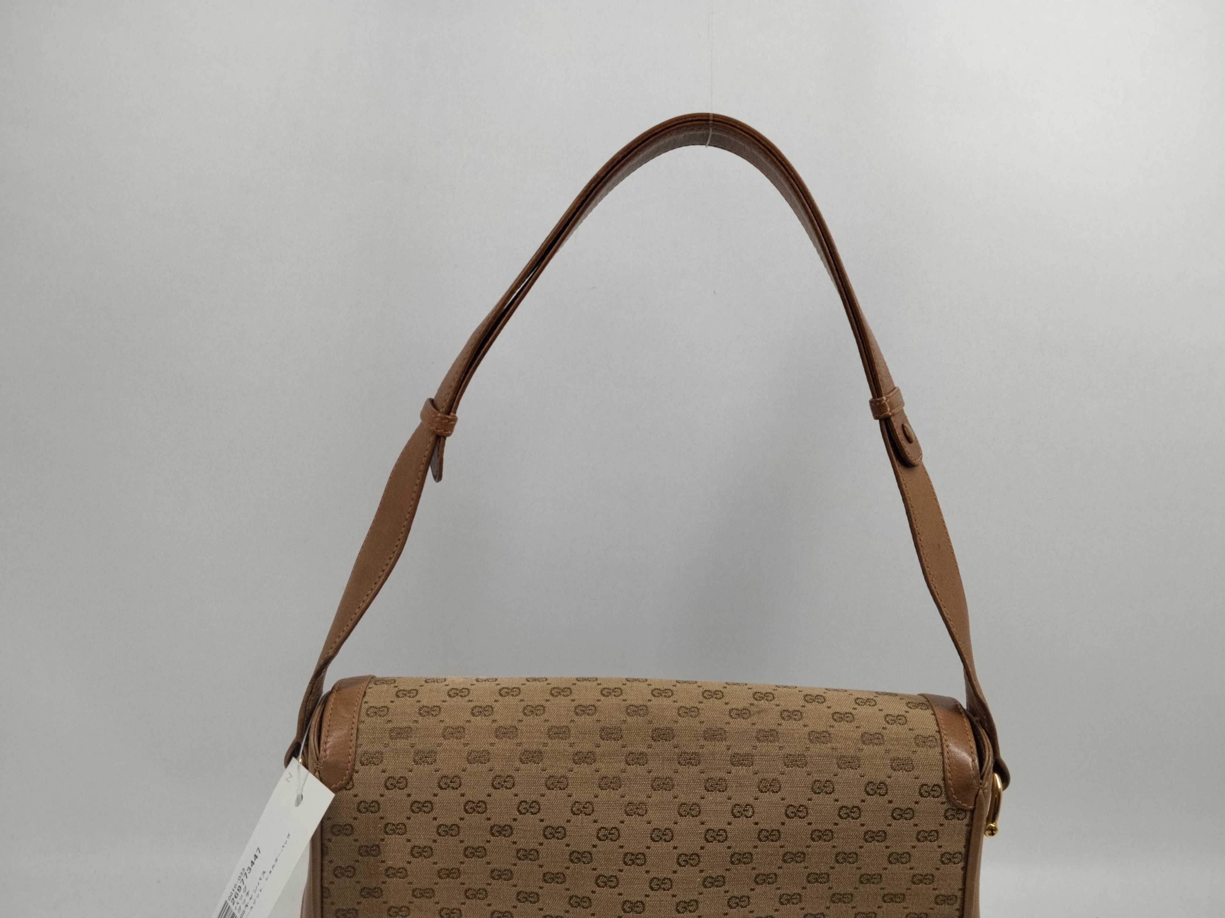GG Canvas Horsebit Shoulder Bag — view 4