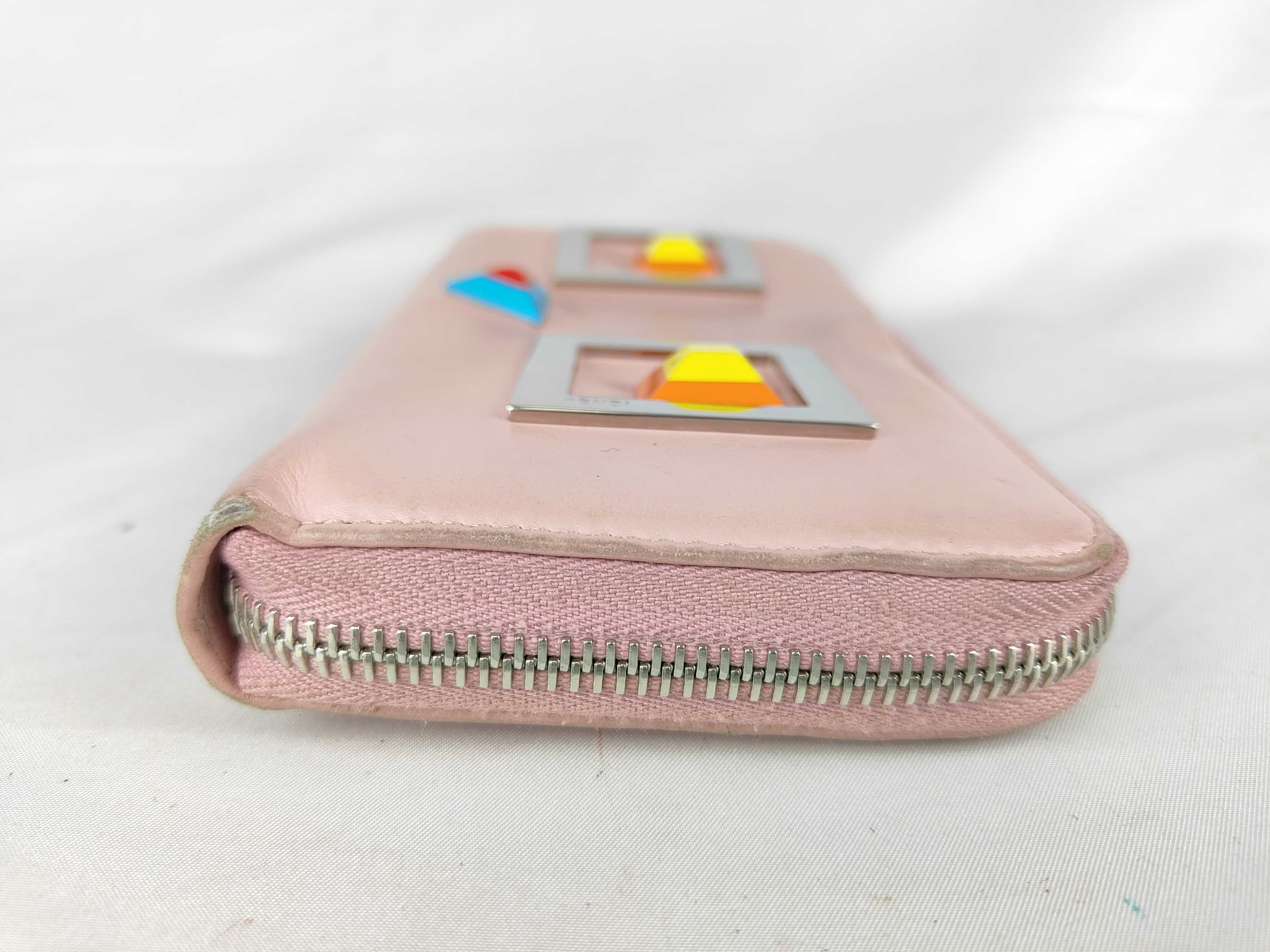 Monster Wallet — view 4