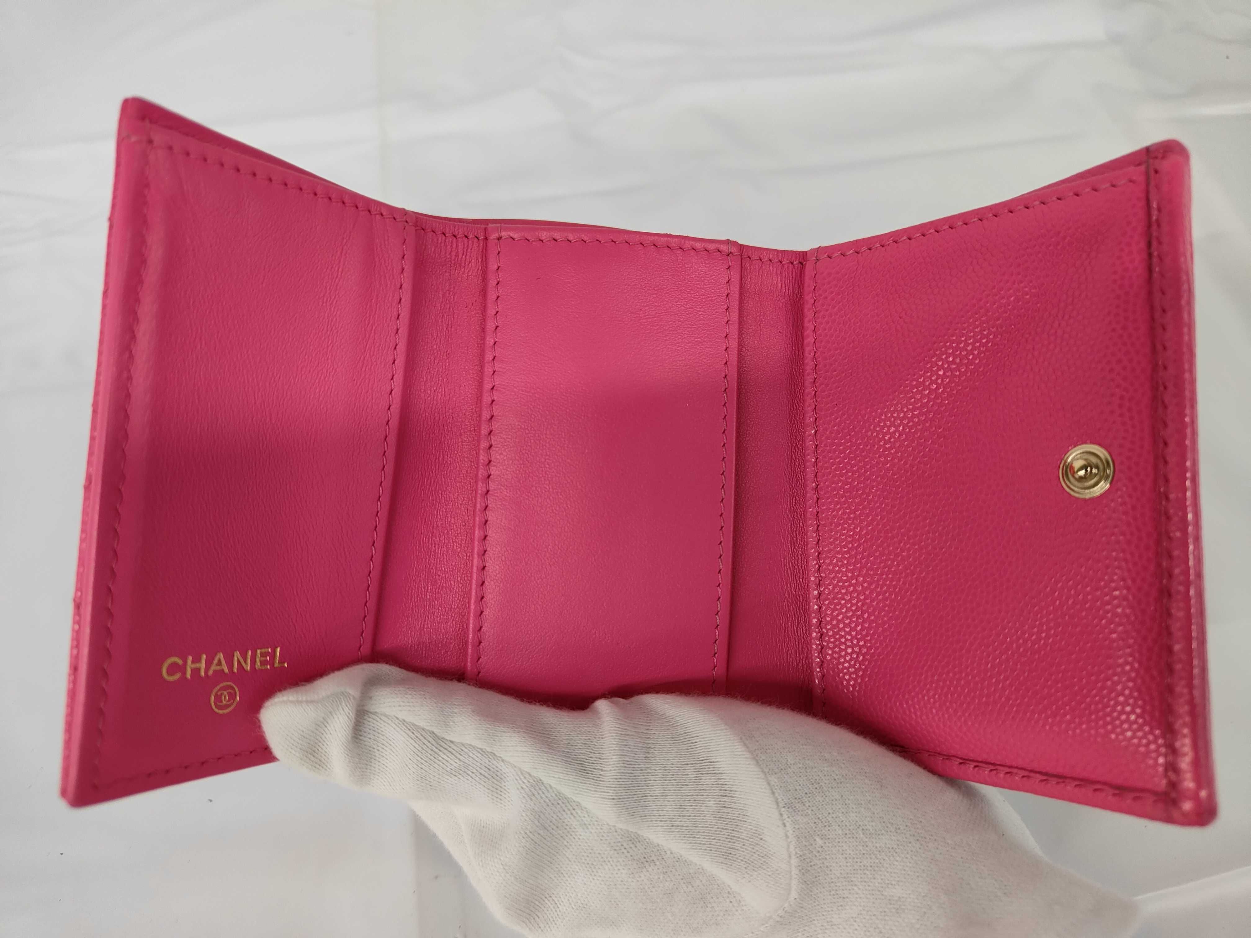 Pink Caviar Skin Matelassé Small Flap Wallet Tri-fold Wallet — view 5