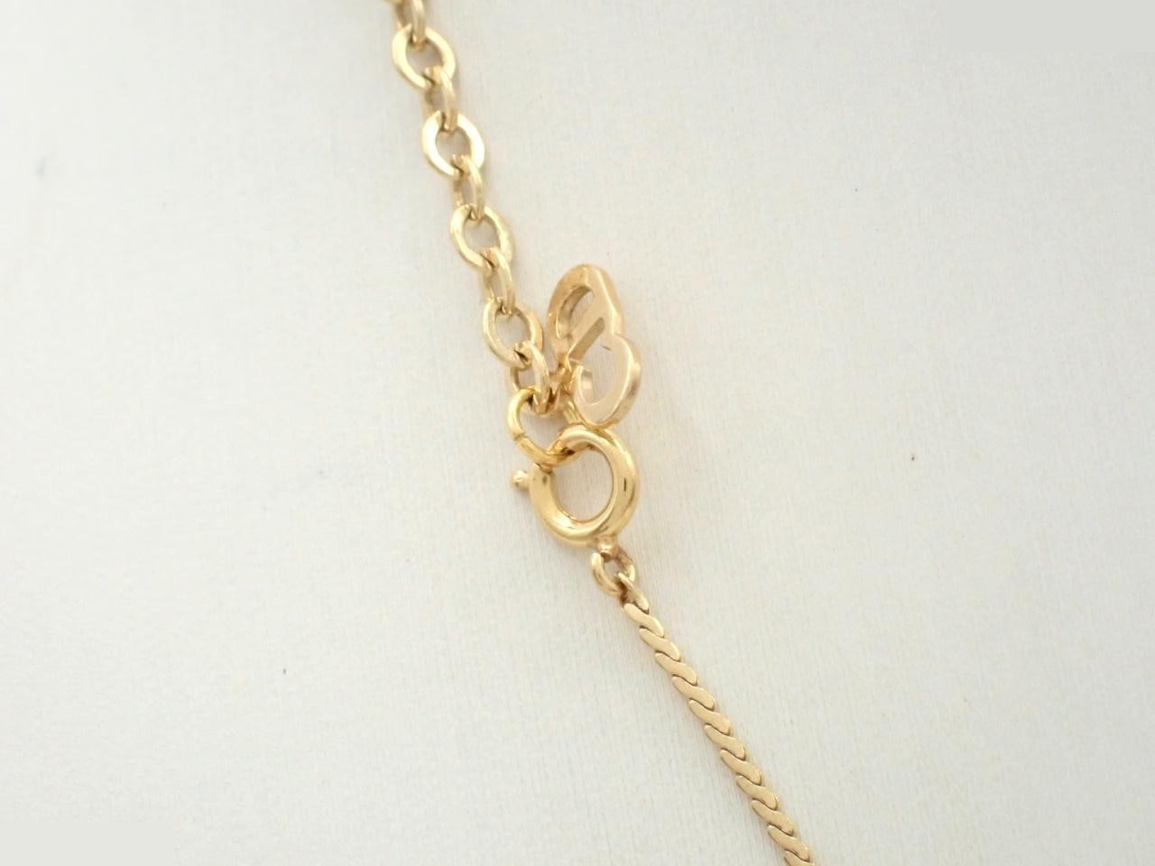 necklace — view 2
