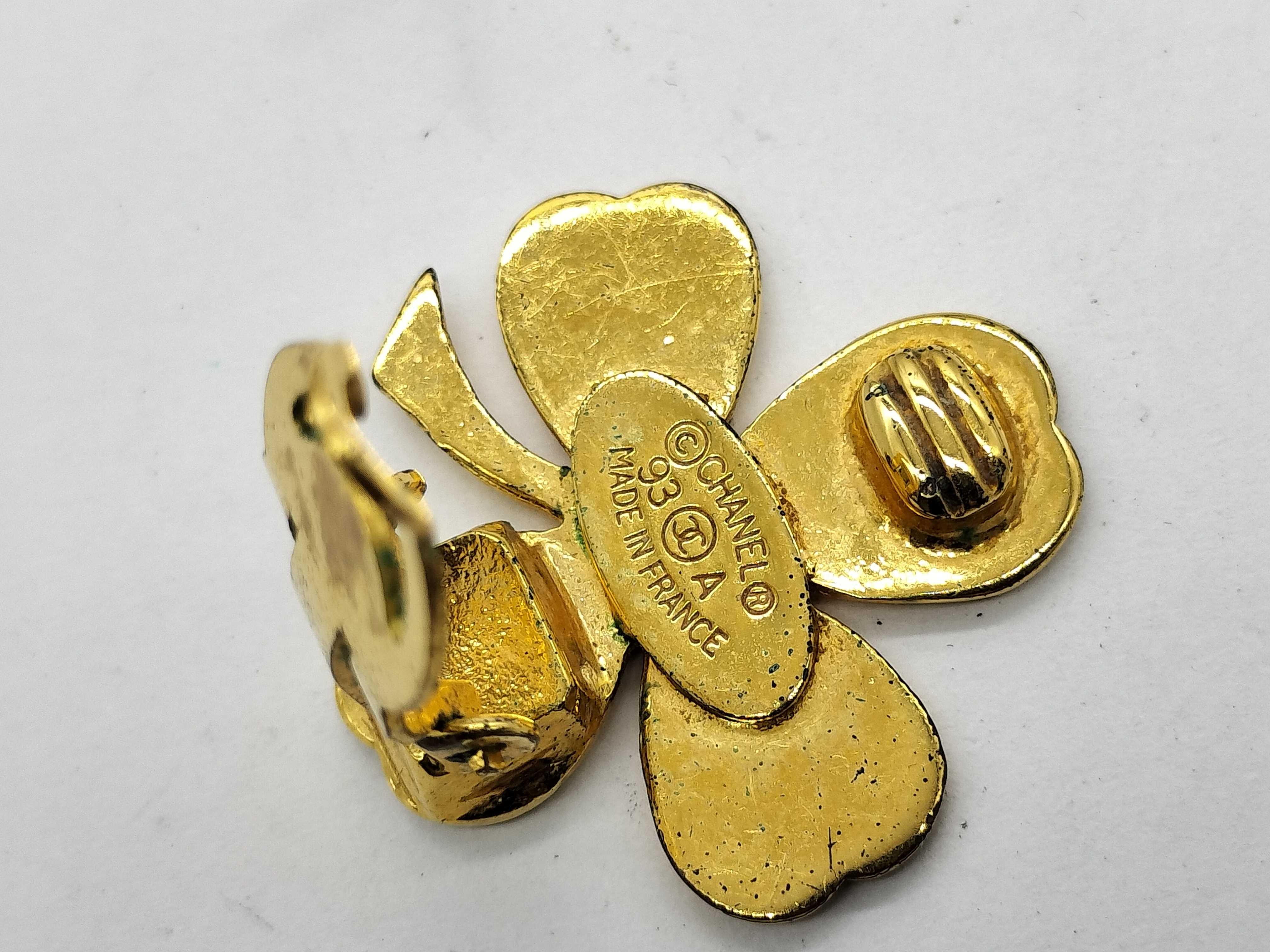 93A Clover Motif Earrings — view 4