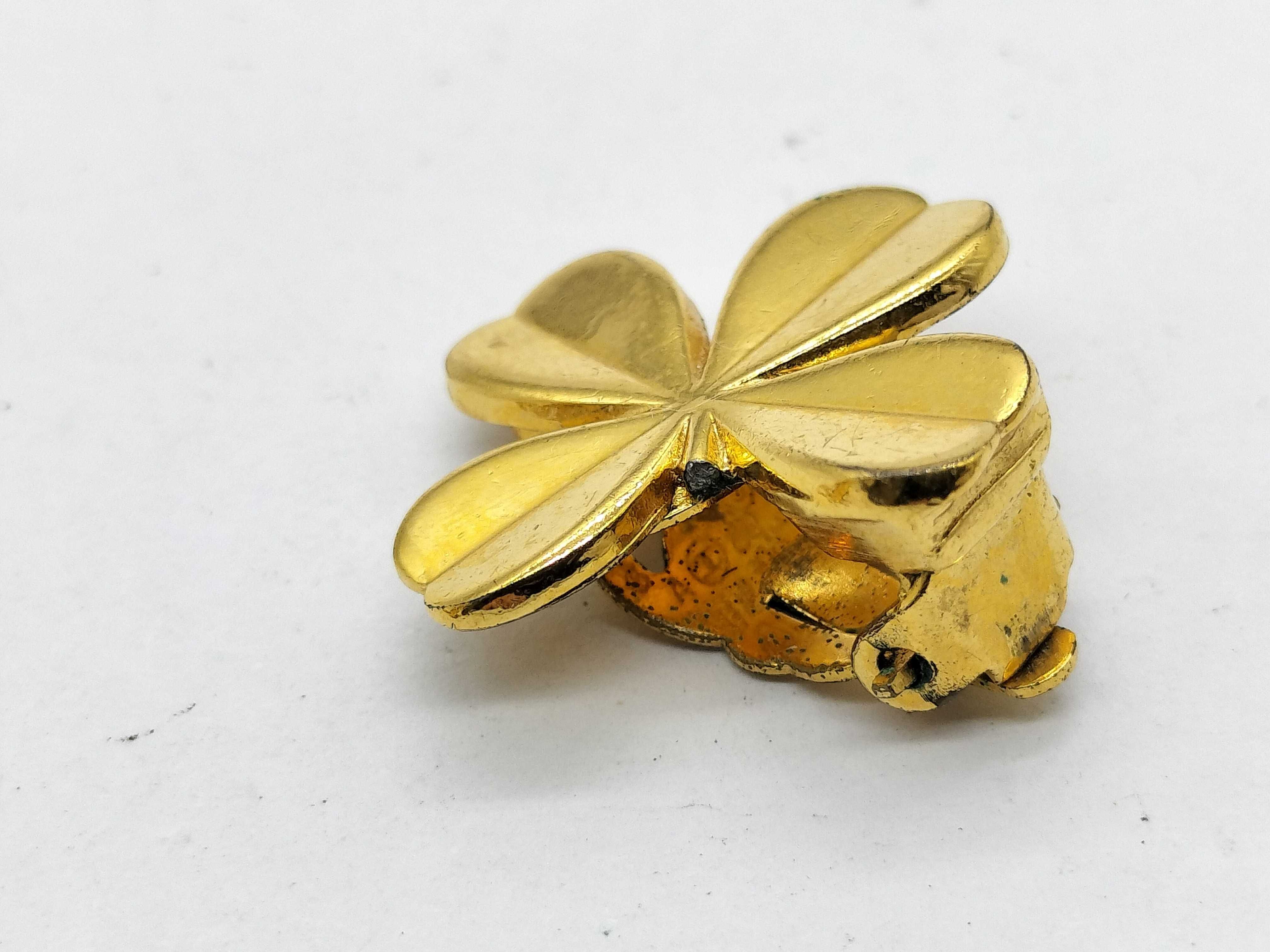 93A Clover Motif Earrings — view 5