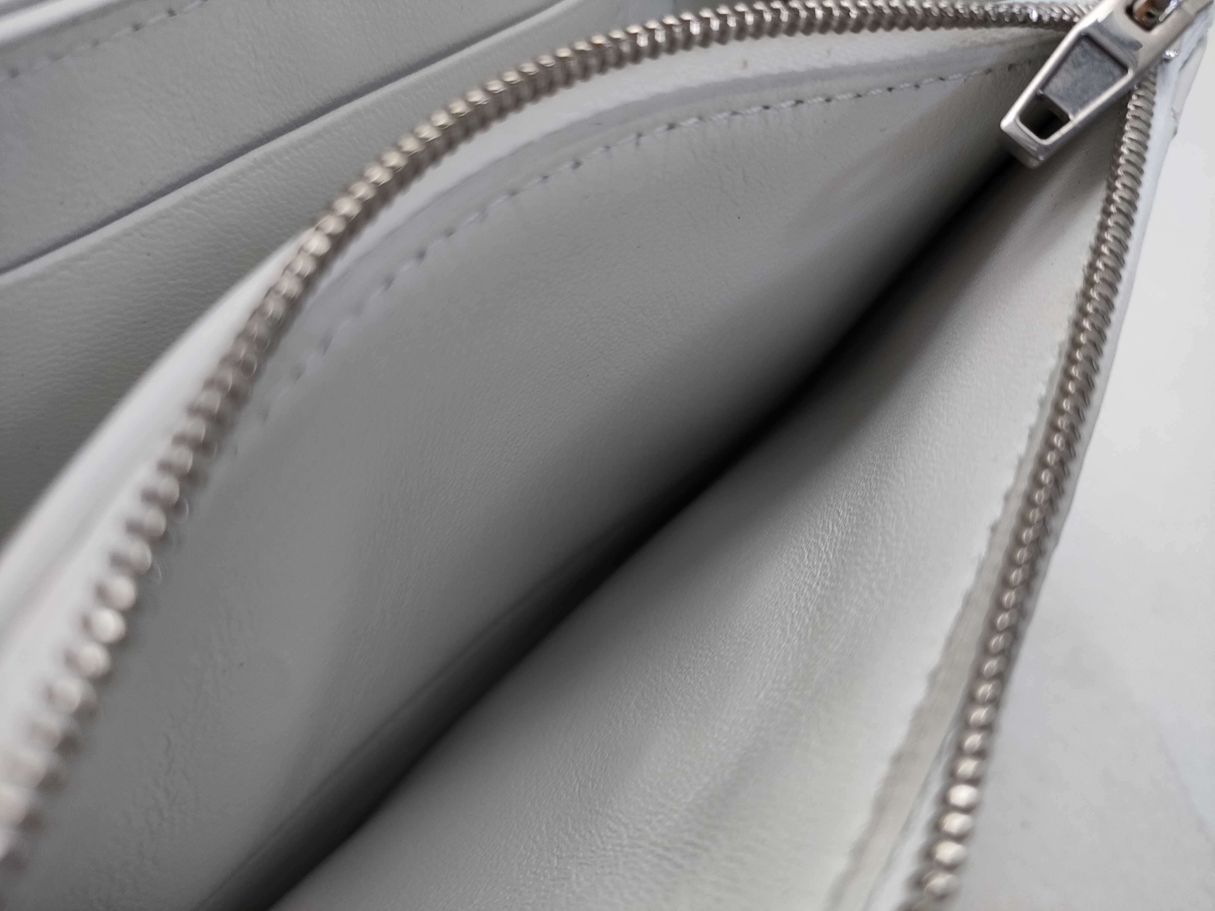 Crush Chain Shoulder Bag 736016 White Shoulder Bag — view 10