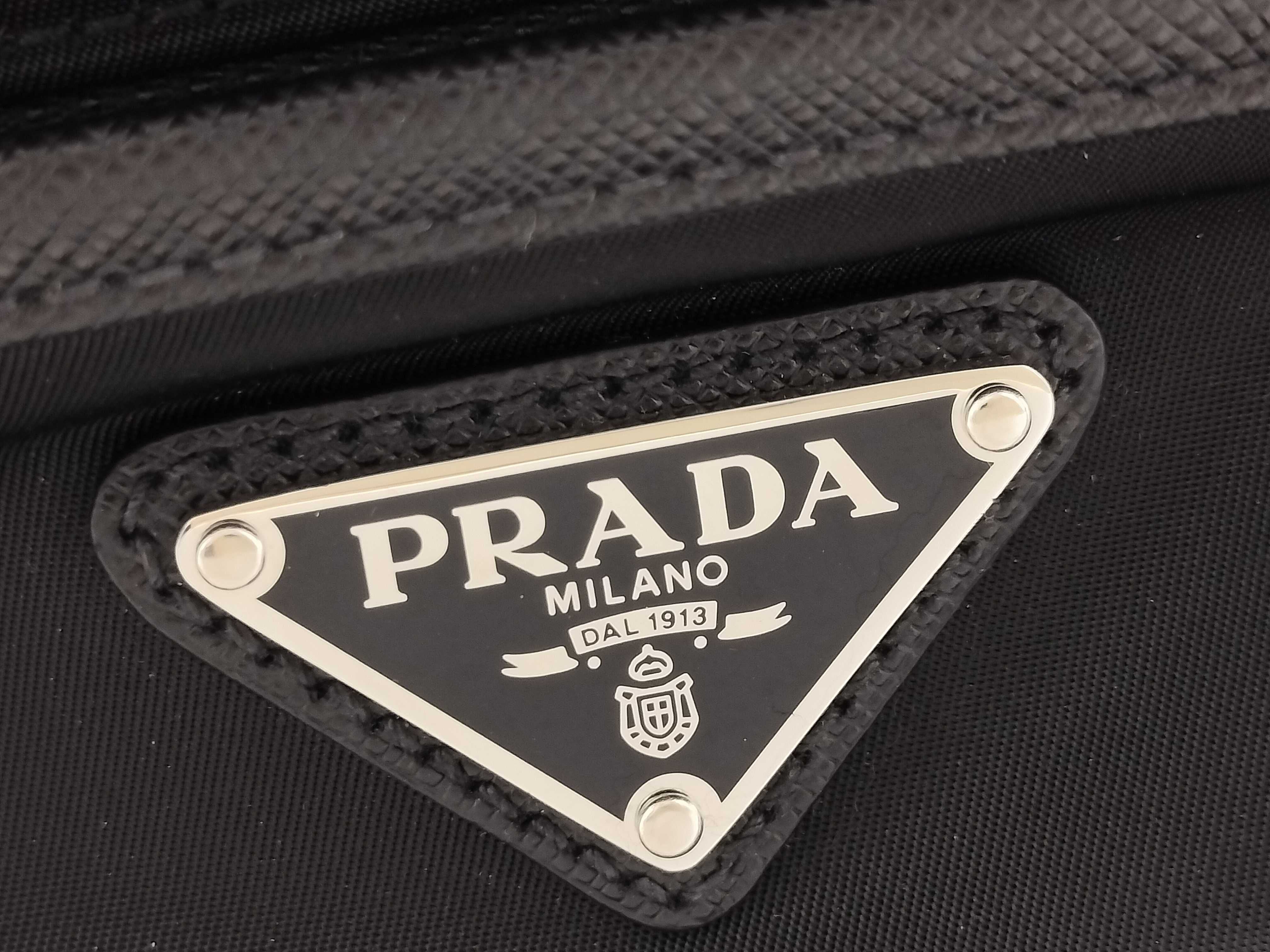 Nylon Prada Tessuto x Saffiano Shoulder Bag Black 2VH053 Shoulder Bag — view 10