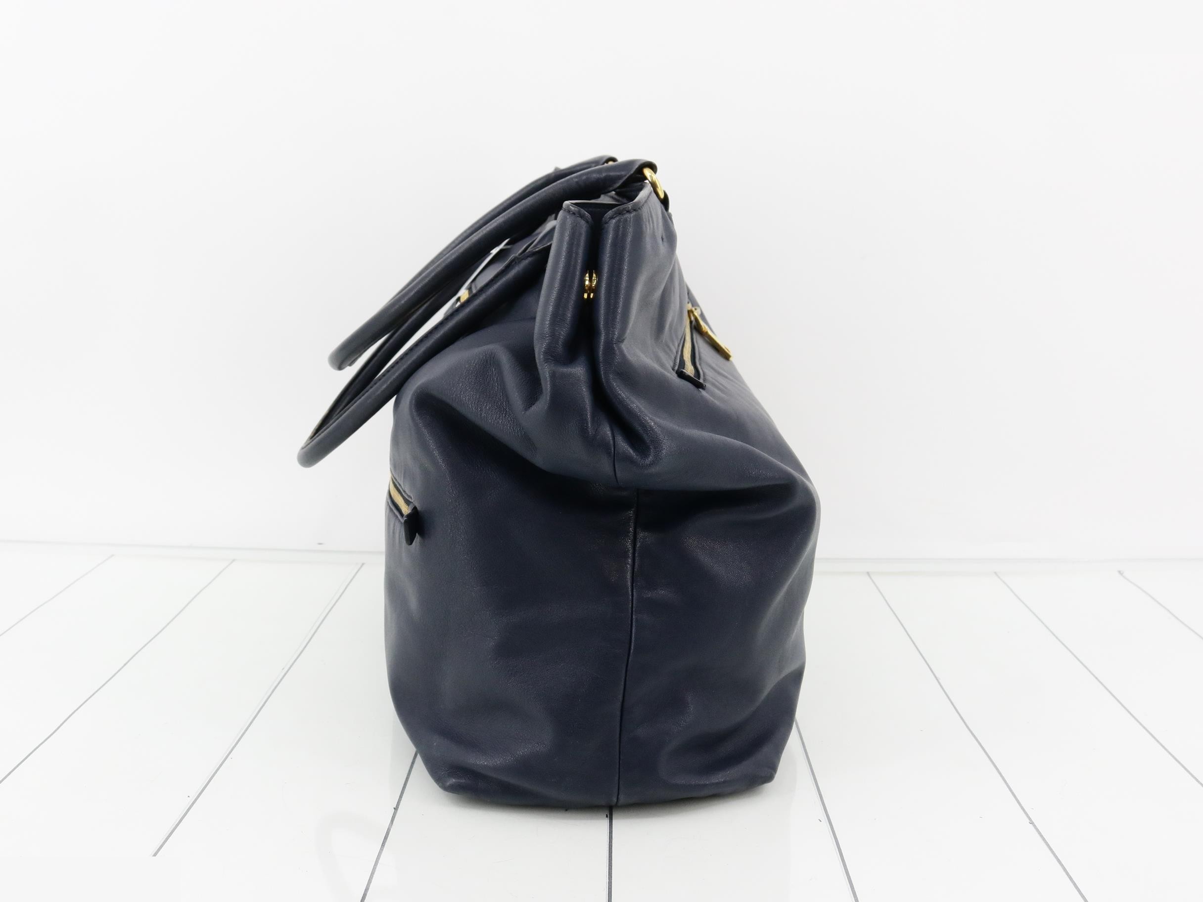 leather handbag — view 3