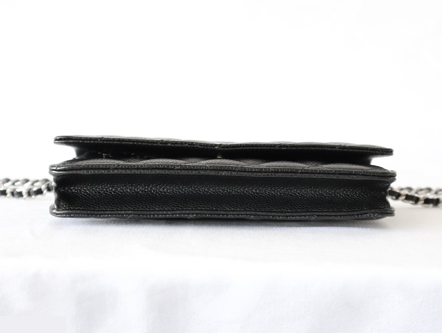 Caviar leather matelassé chain wallet shoulder bag, black — view 5