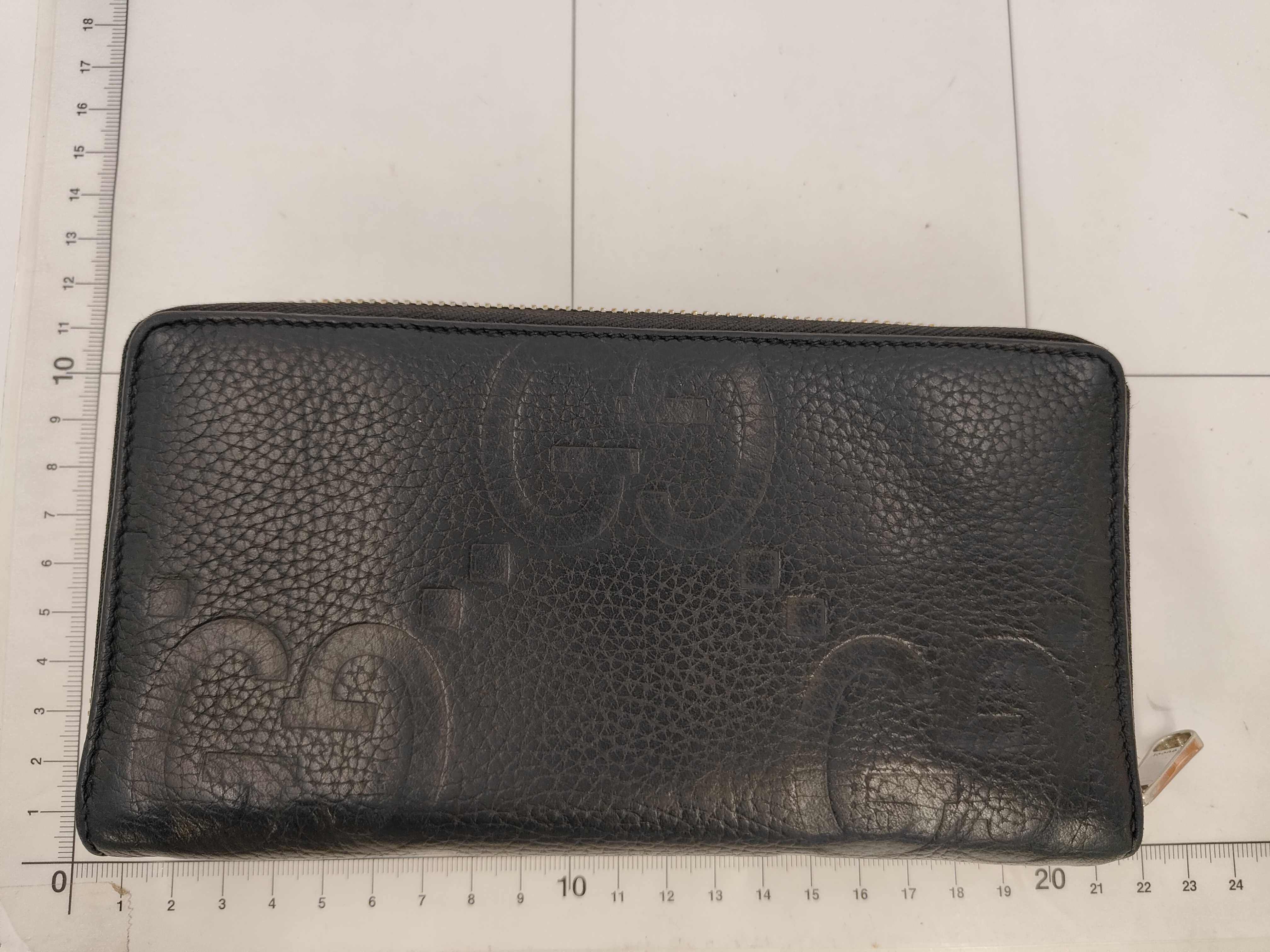 wallet — view 2