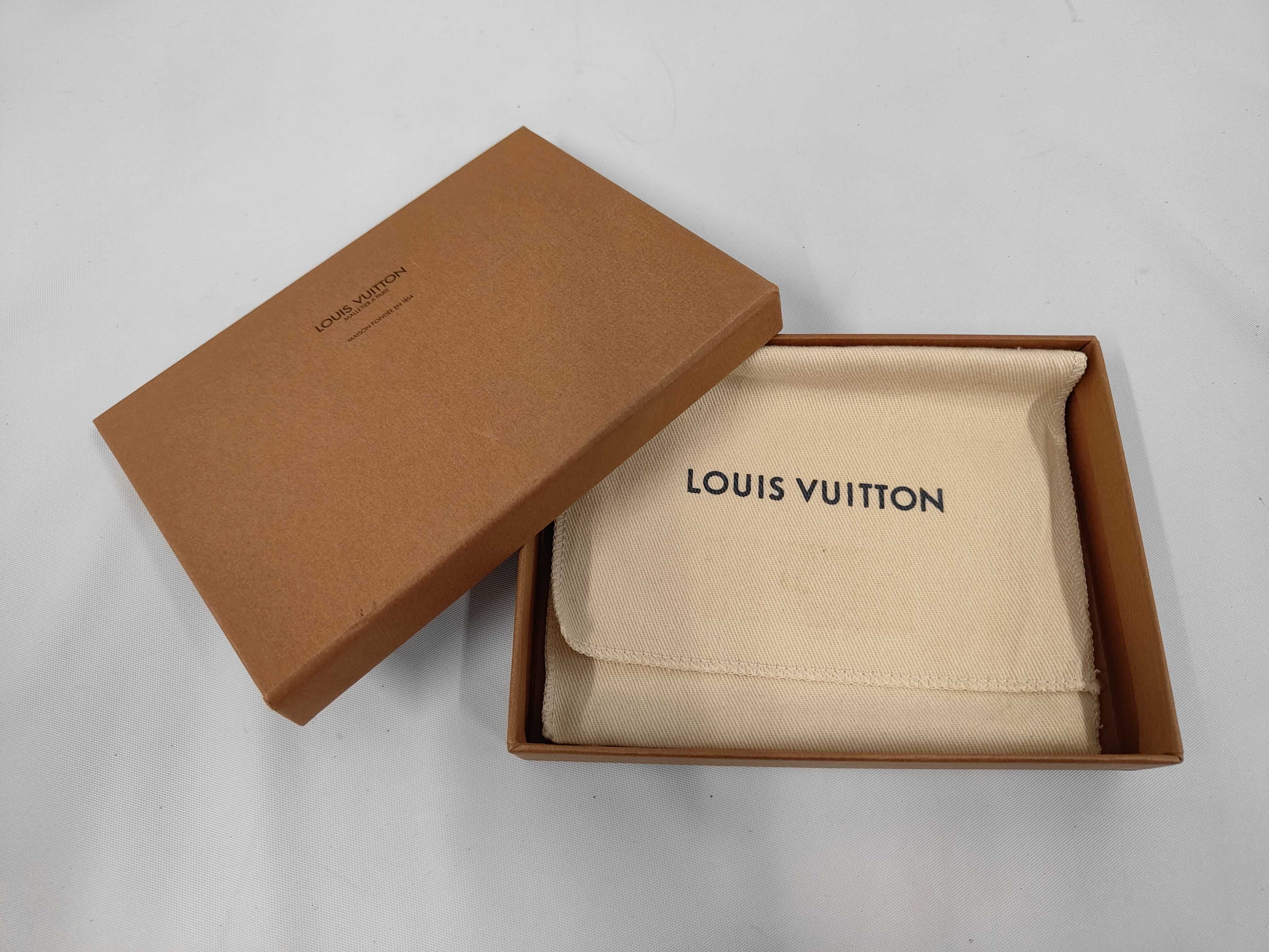 LV Epi Blue Wallet — view 11