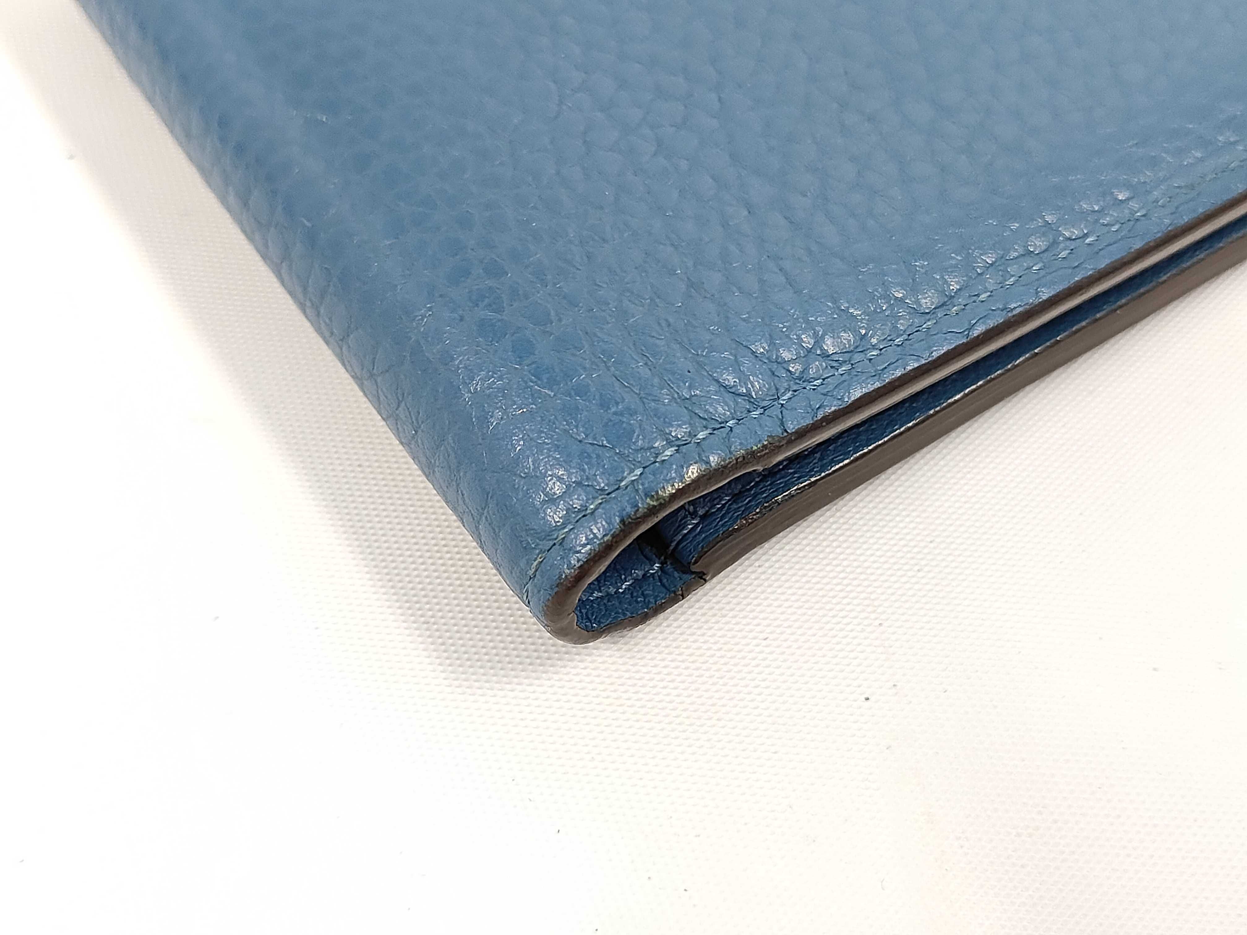 LV Epi Blue Wallet — view 4