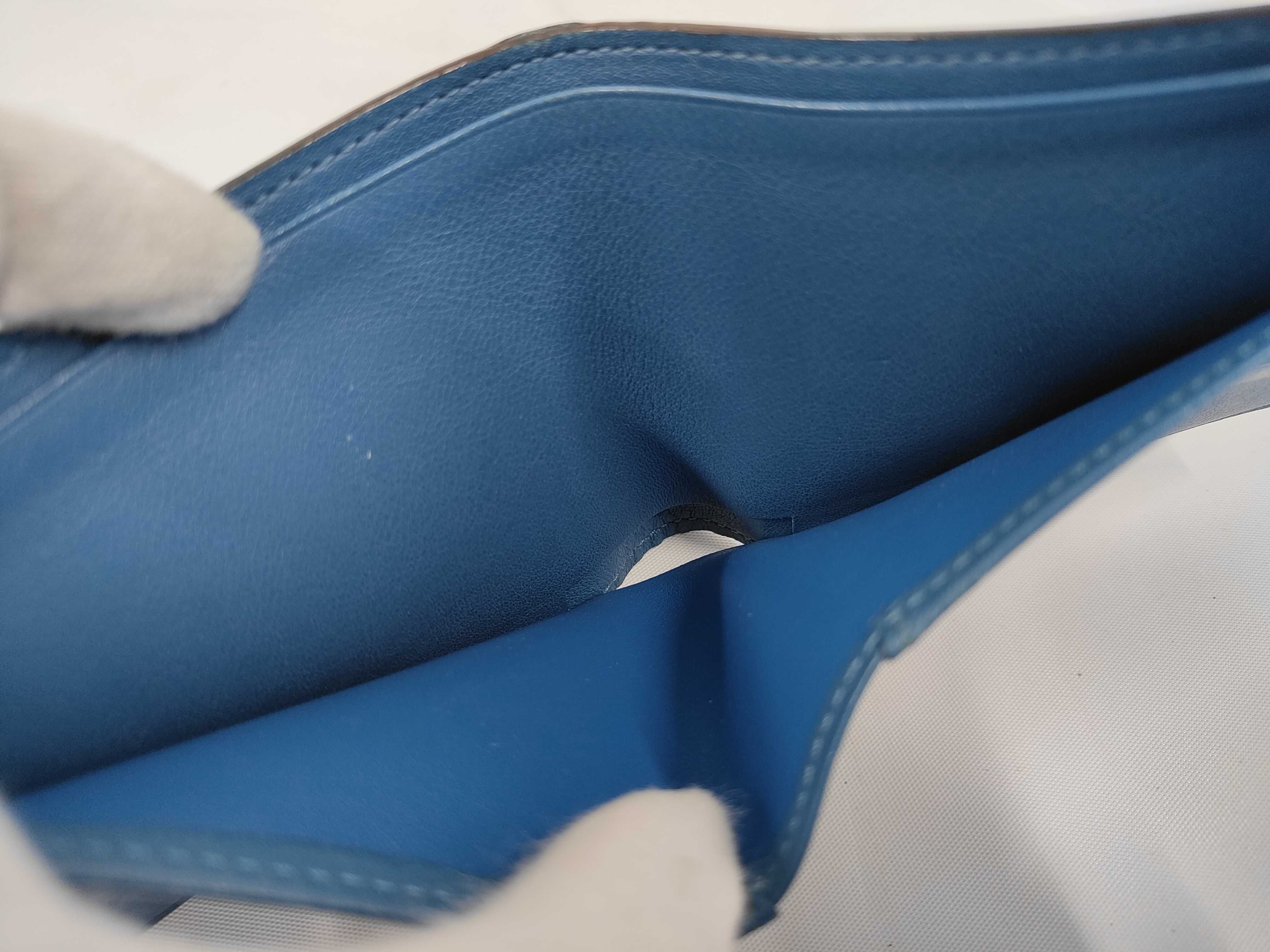 LV Epi Blue Wallet — view 8