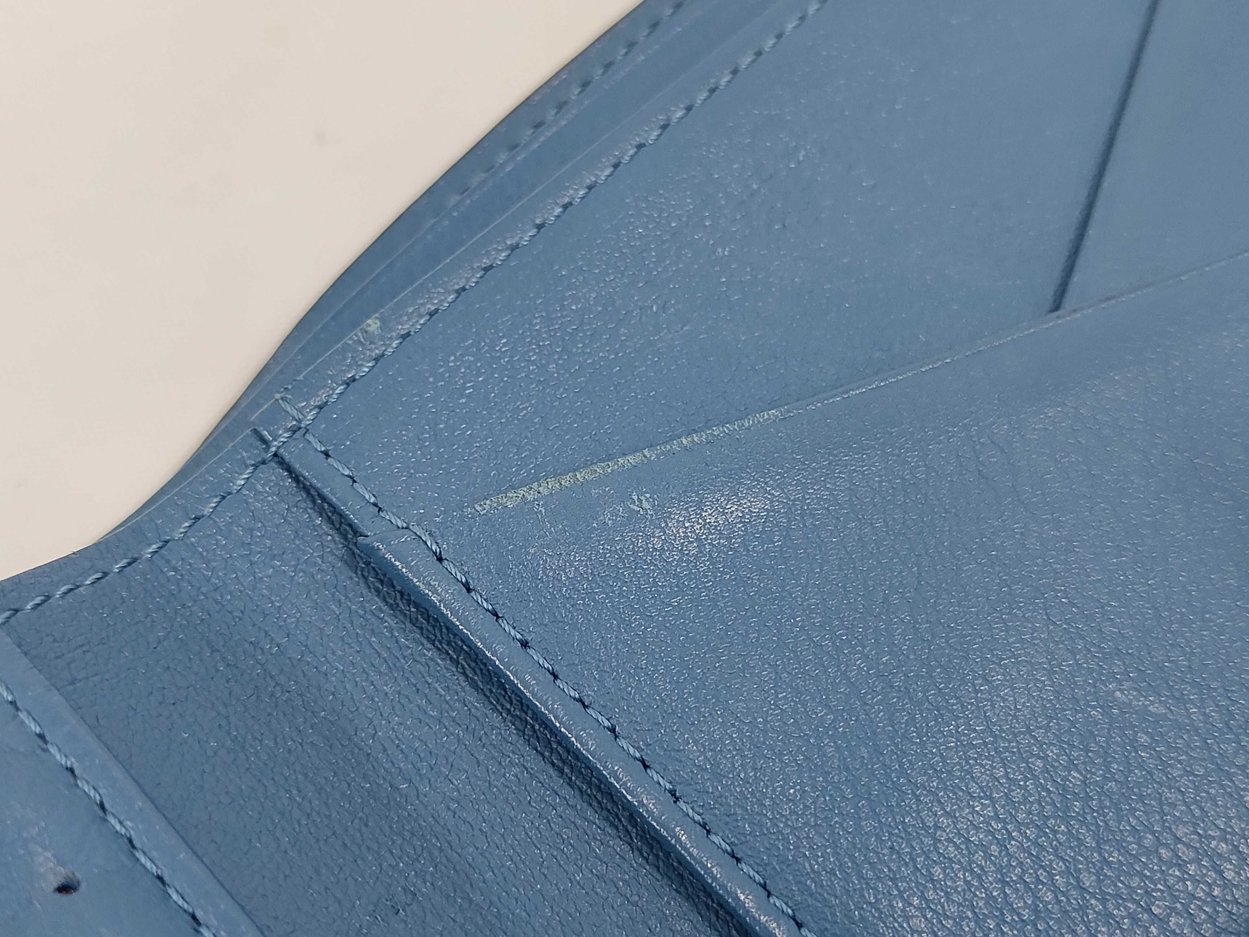 LV Epi Blue Wallet — view 10