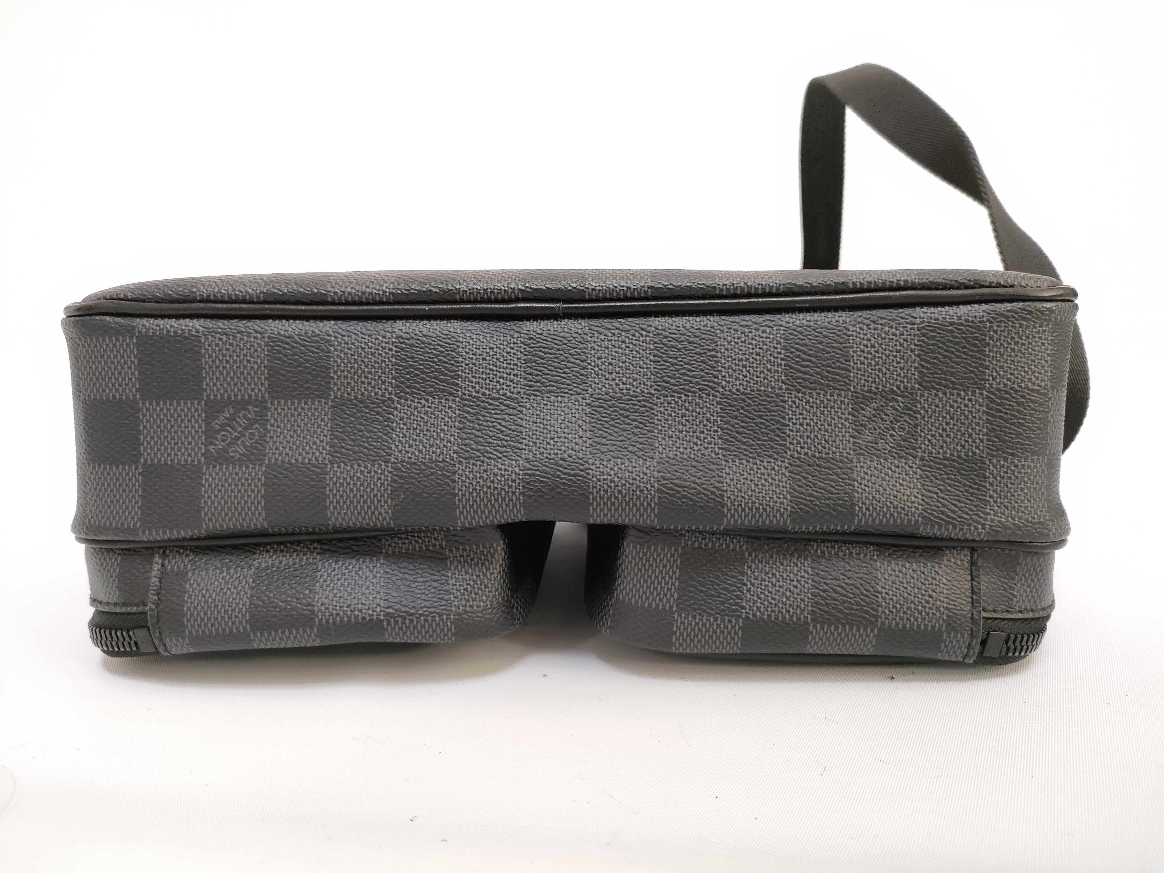 Damier Graphite LV Louis Vuitton Damier Utility Shoulder Bag — view 3