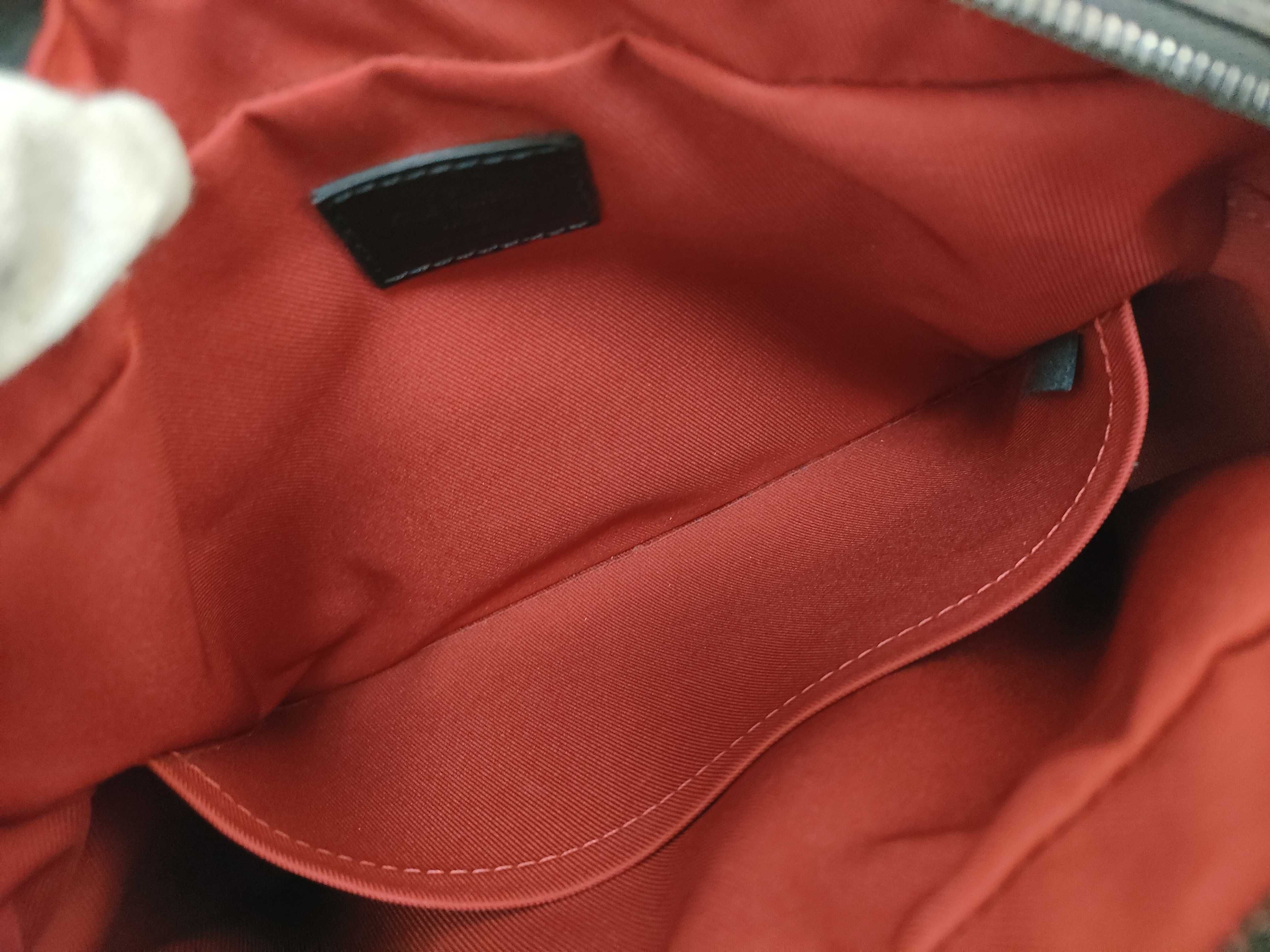 Damier Graphite LV Louis Vuitton Damier Utility Shoulder Bag — view 10