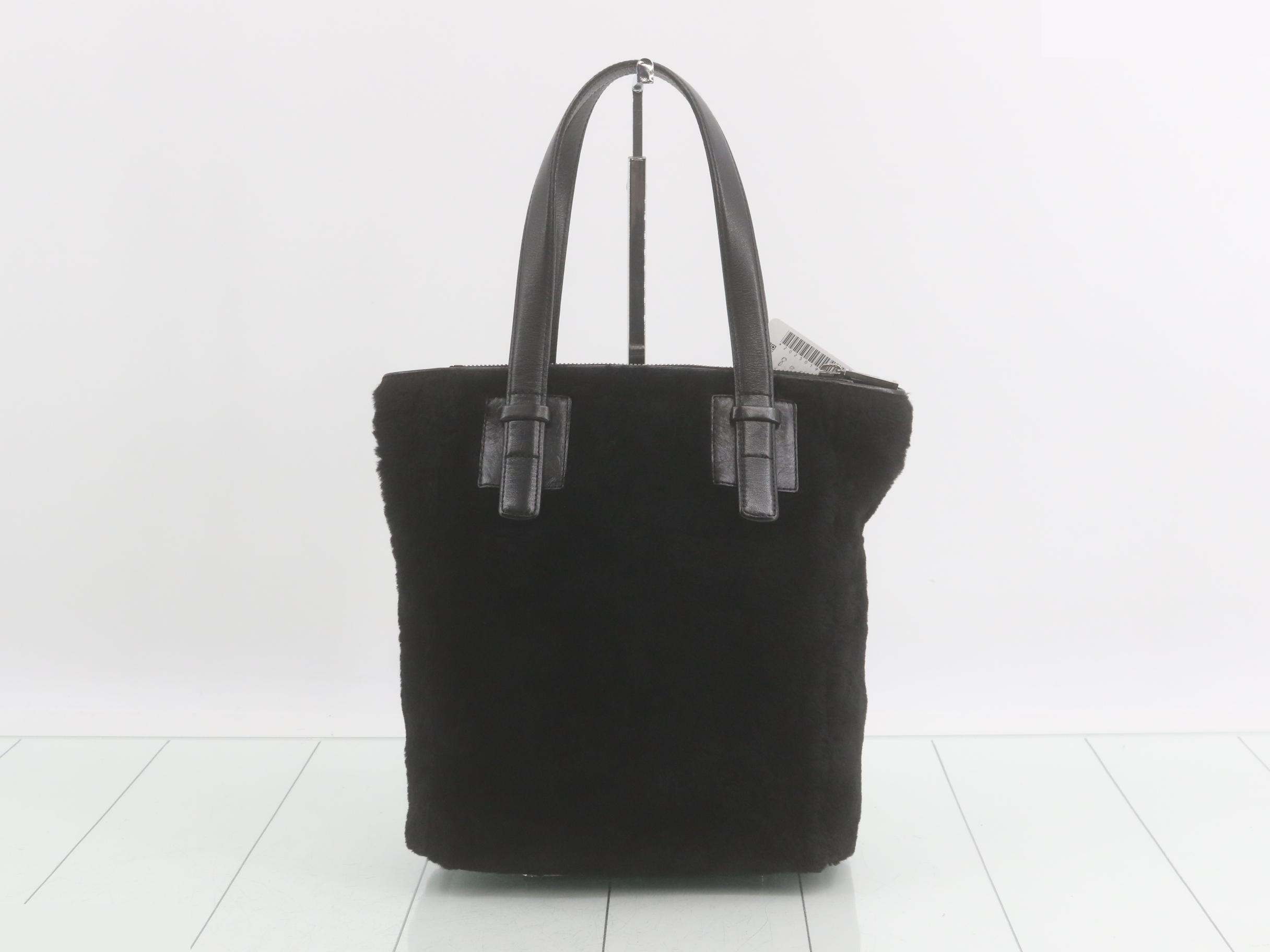 Other lines: Fur bags and tote bags — view 2