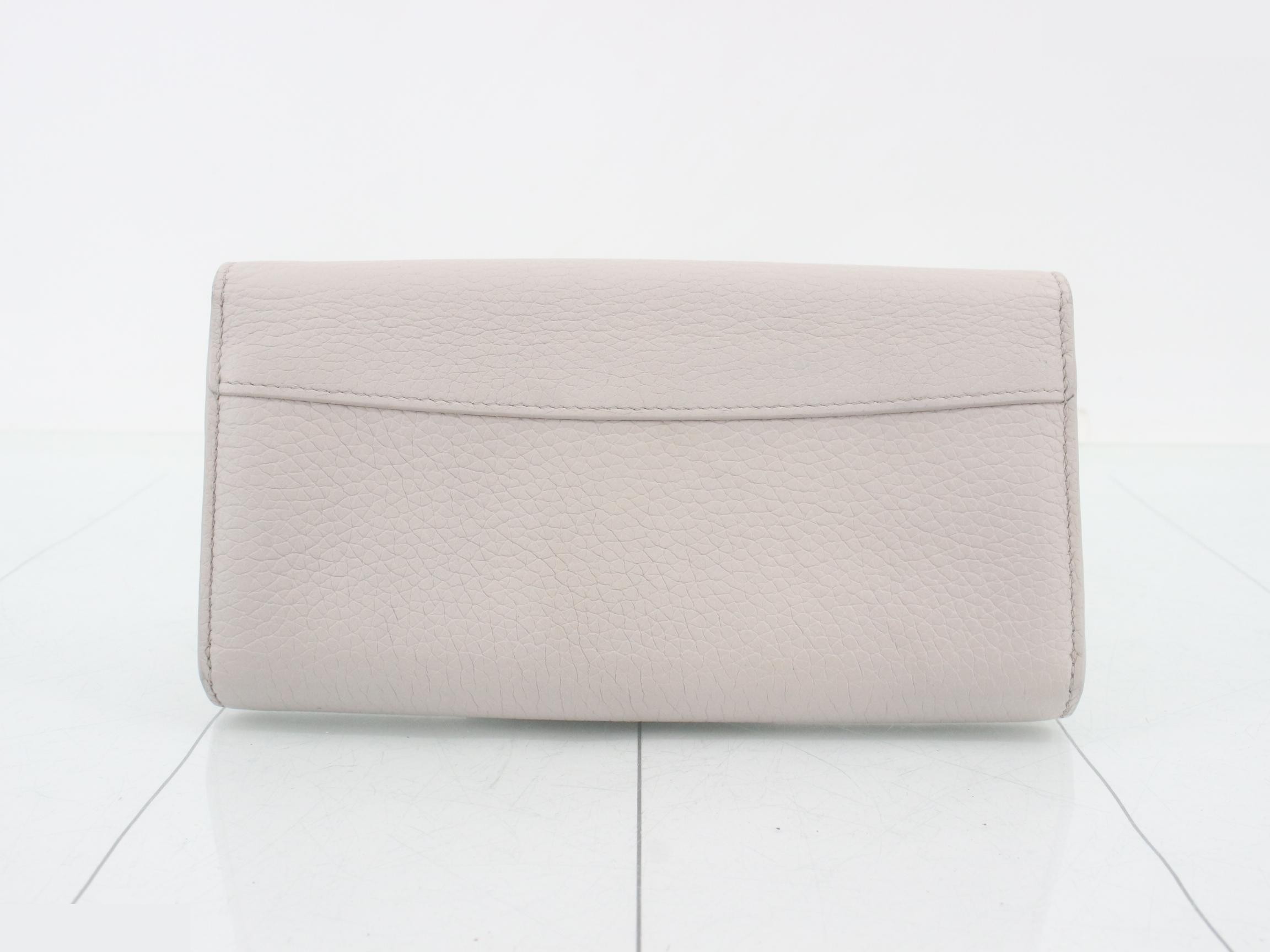 Portefeuille Capucines Bi-fold Long Wallet — view 2