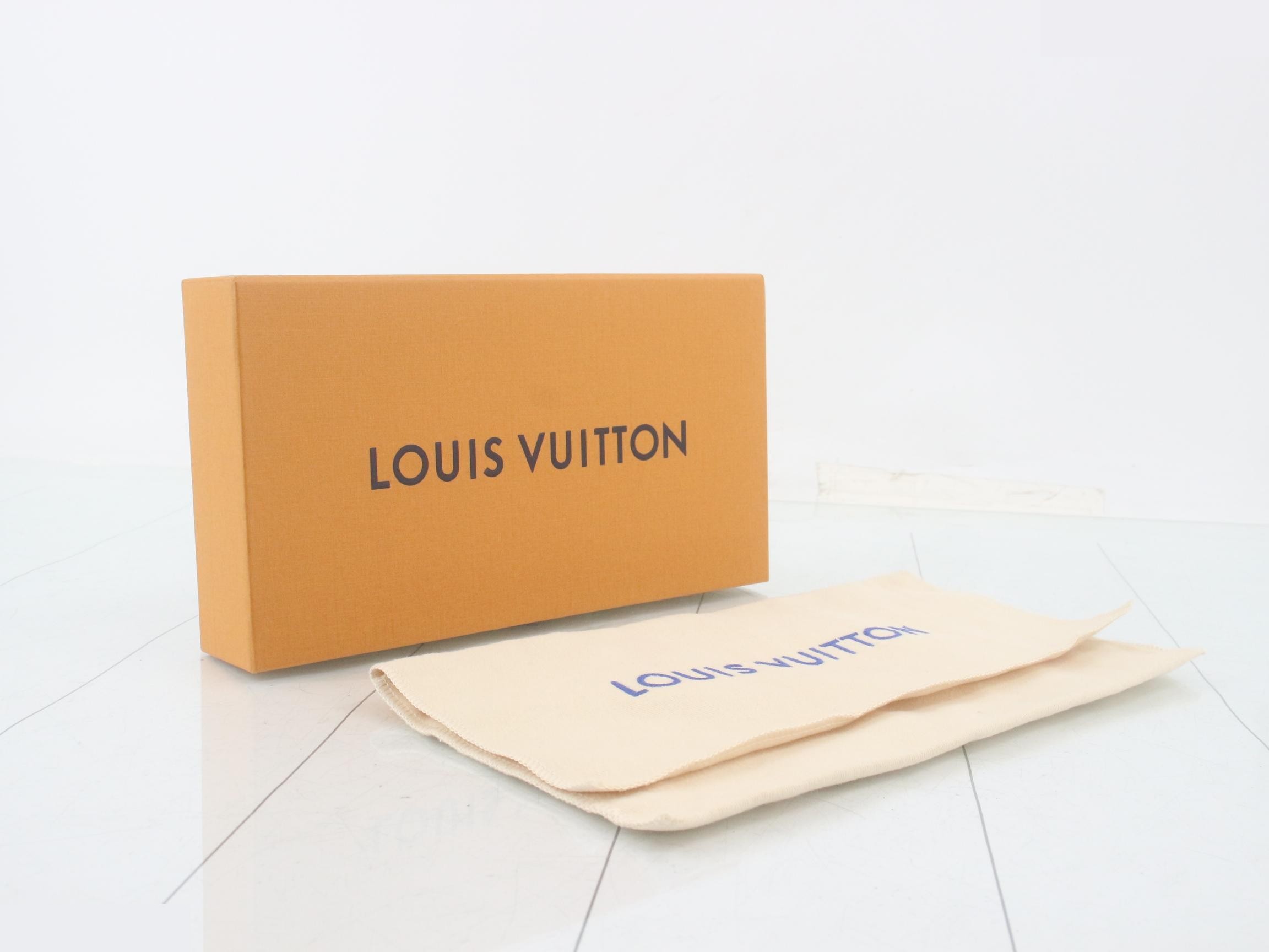 Portefeuille Capucines Bi-fold Long Wallet — view 5