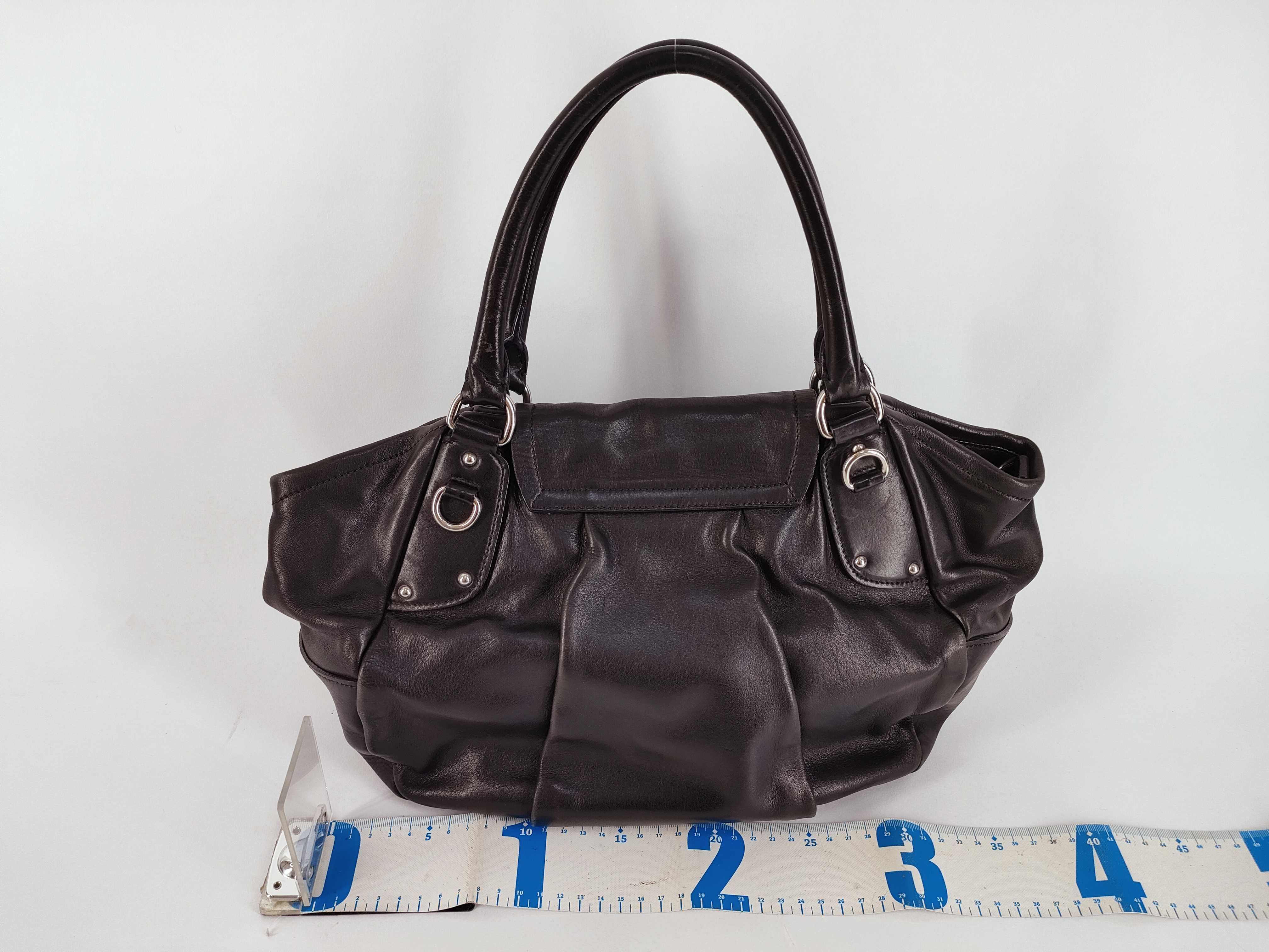 handbag, leather, black, with name tag. — view 2