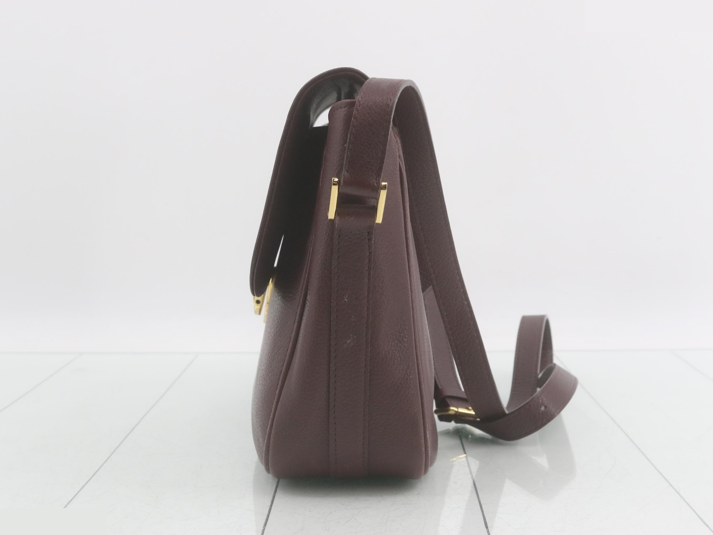 logo leather shoulder bag — view 3