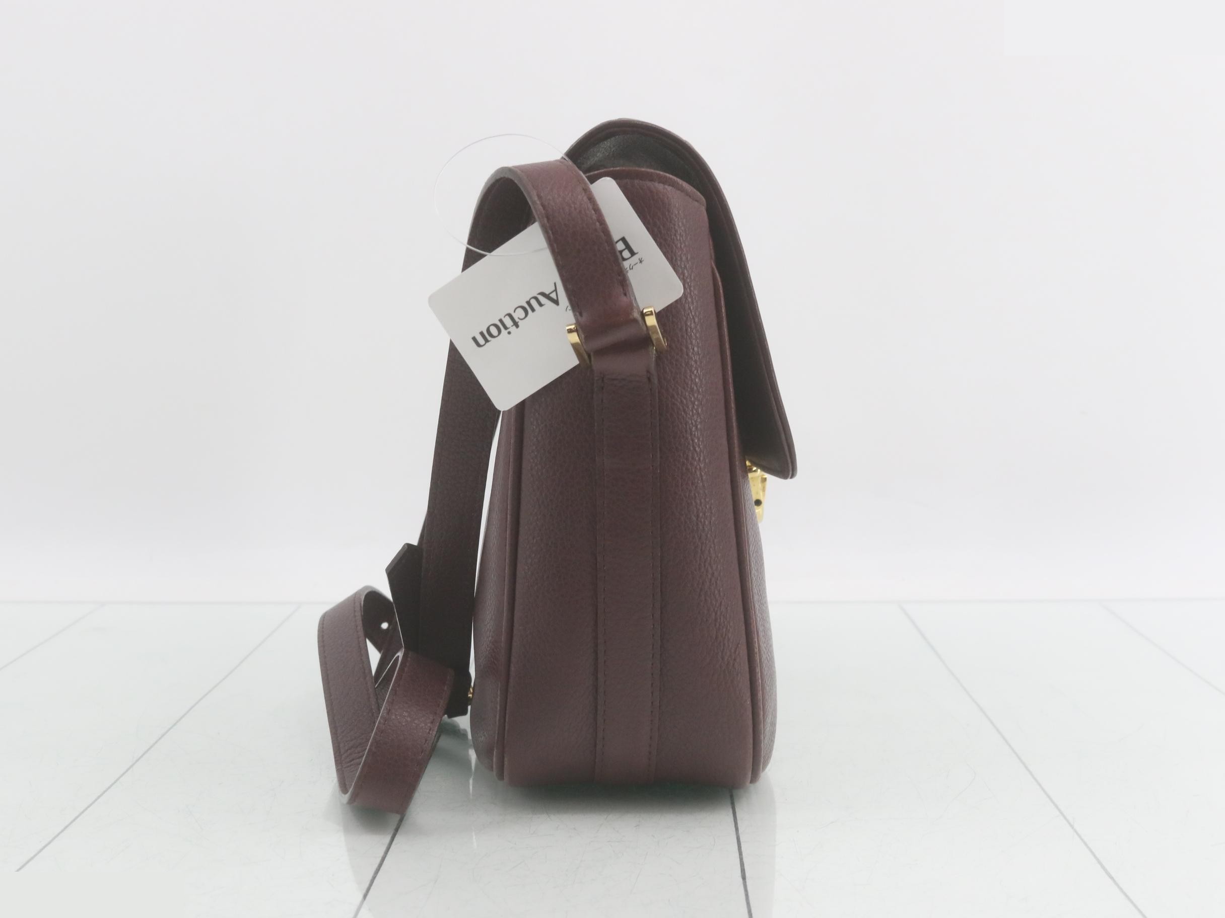 logo leather shoulder bag — view 4