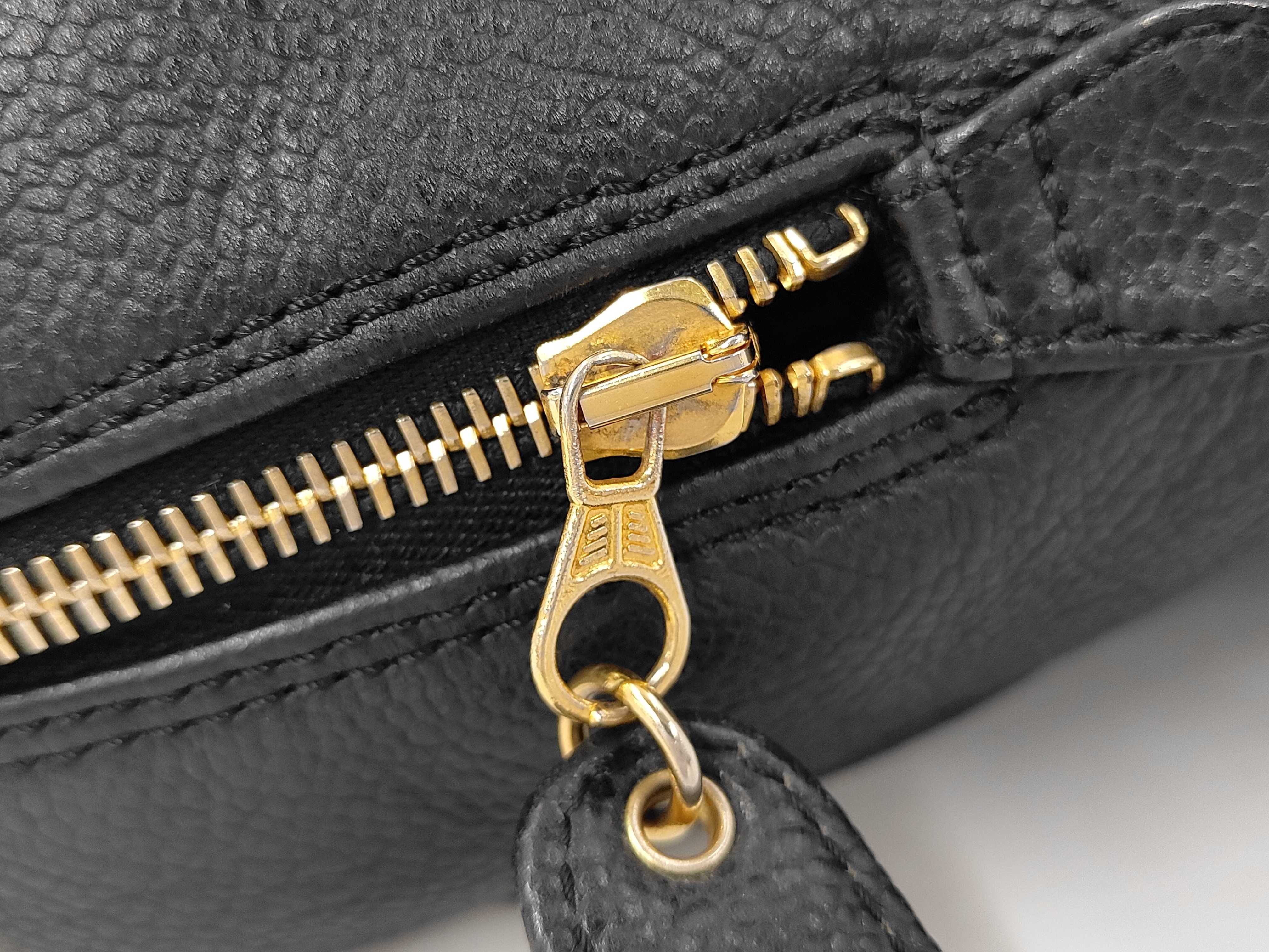 Chain Shoulder Caviar Skin Black No. 5 Bag — view 8