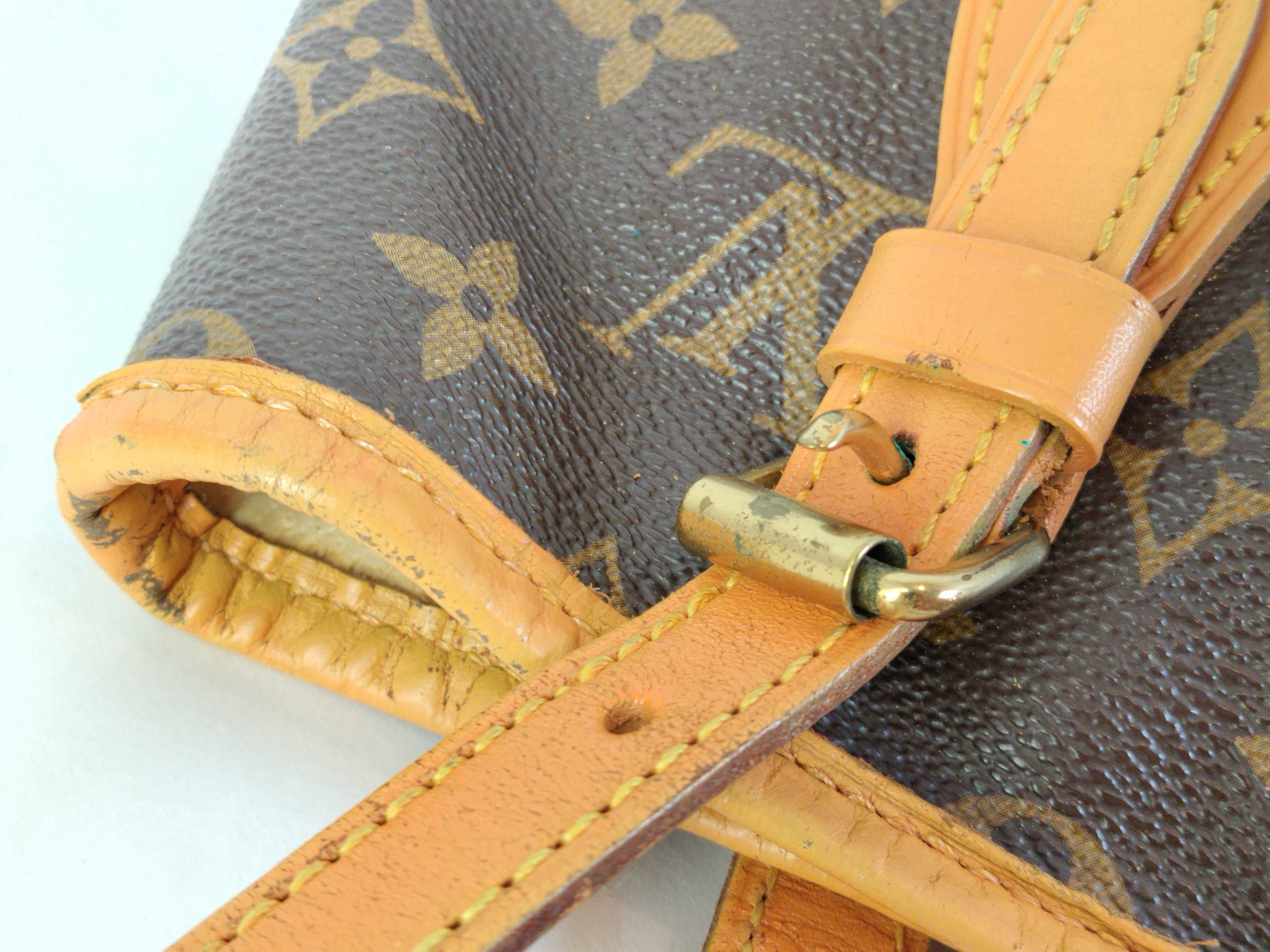 Monogram Bucket PM Handbag M42238 — view 6