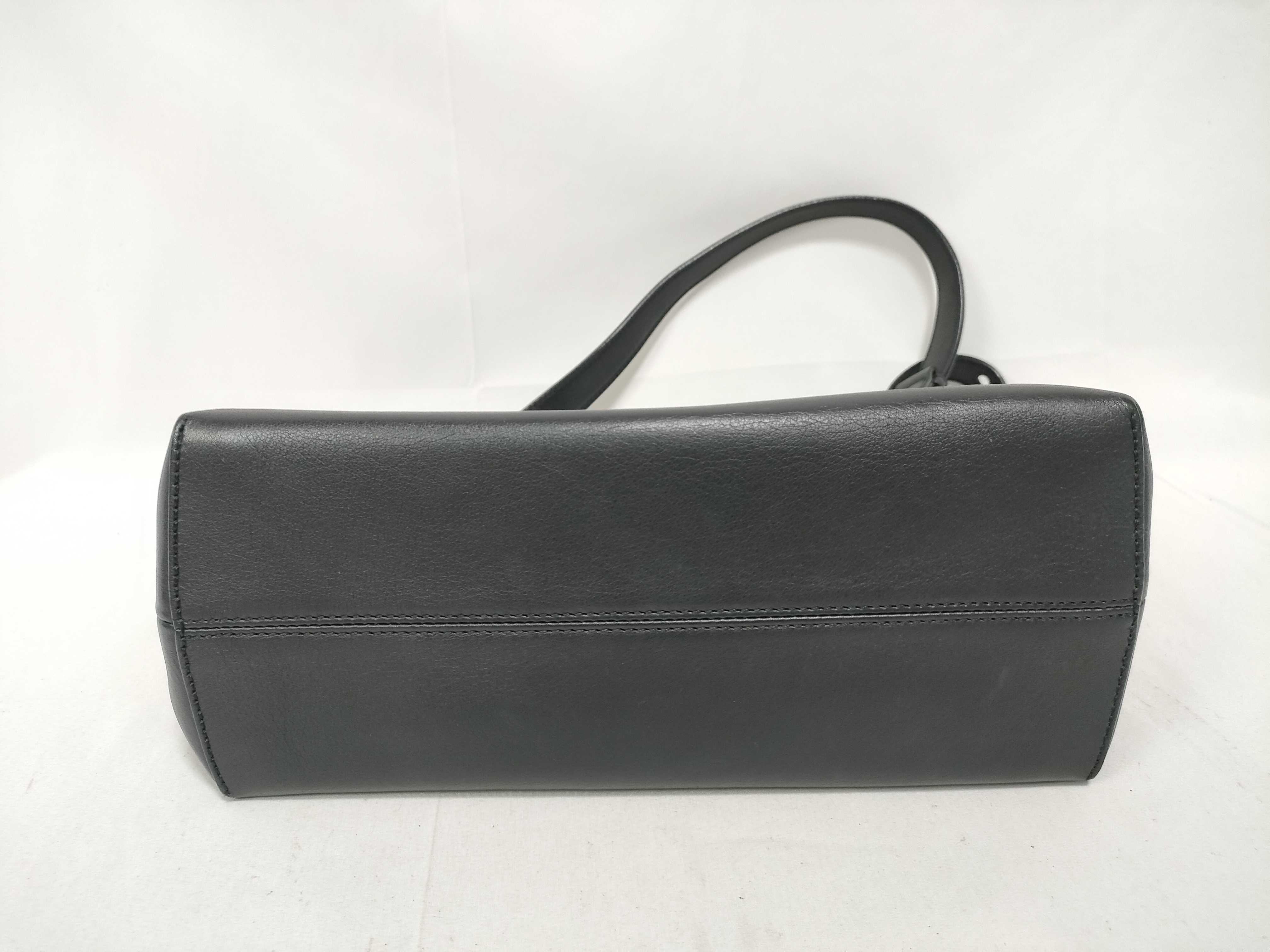 By The Way Medium Leather 2-Way Shoulder Bag, Black, 8BL146 (Handbag) — view 3