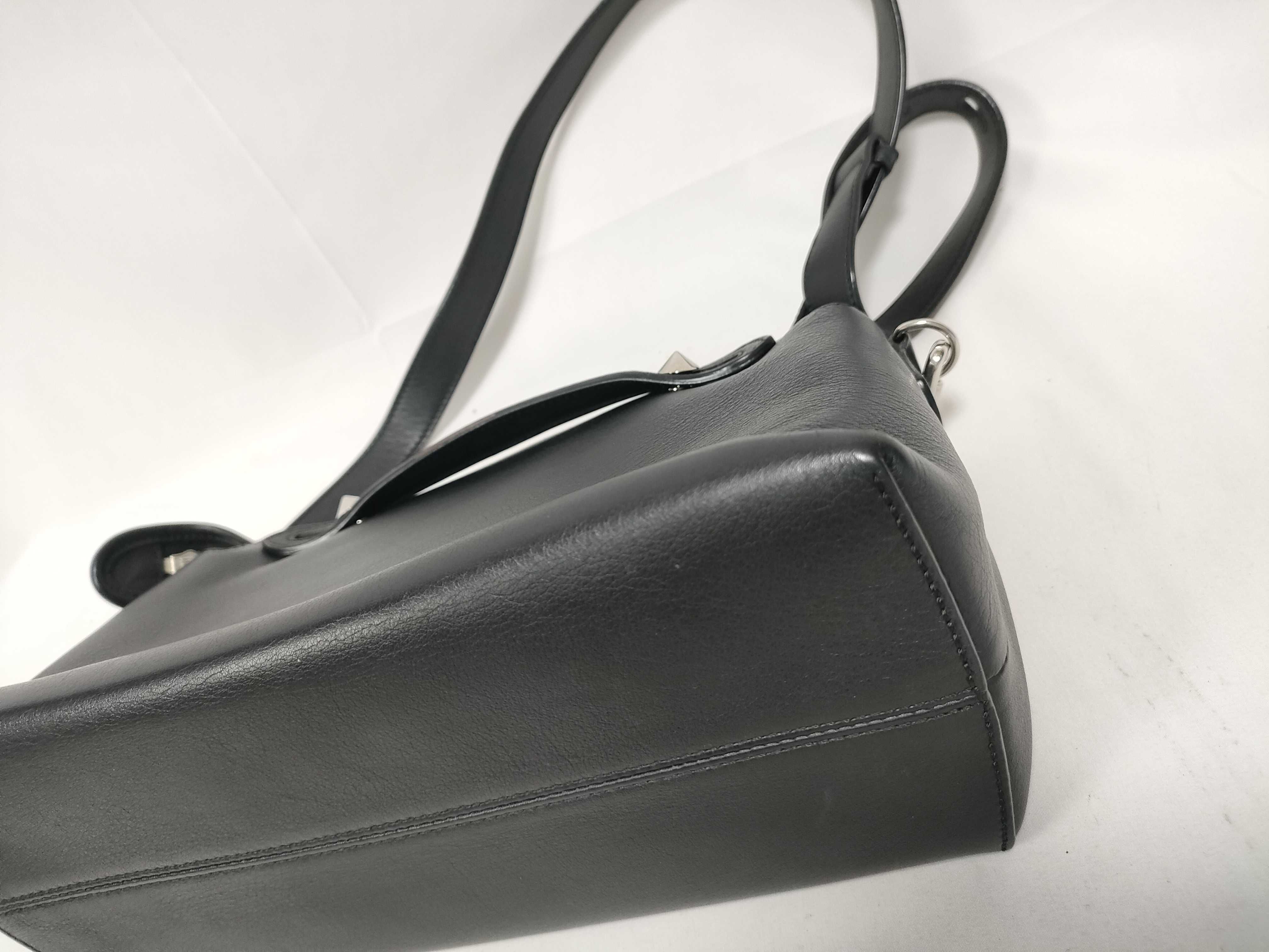 By The Way Medium Leather 2-Way Shoulder Bag, Black, 8BL146 (Handbag) — view 4