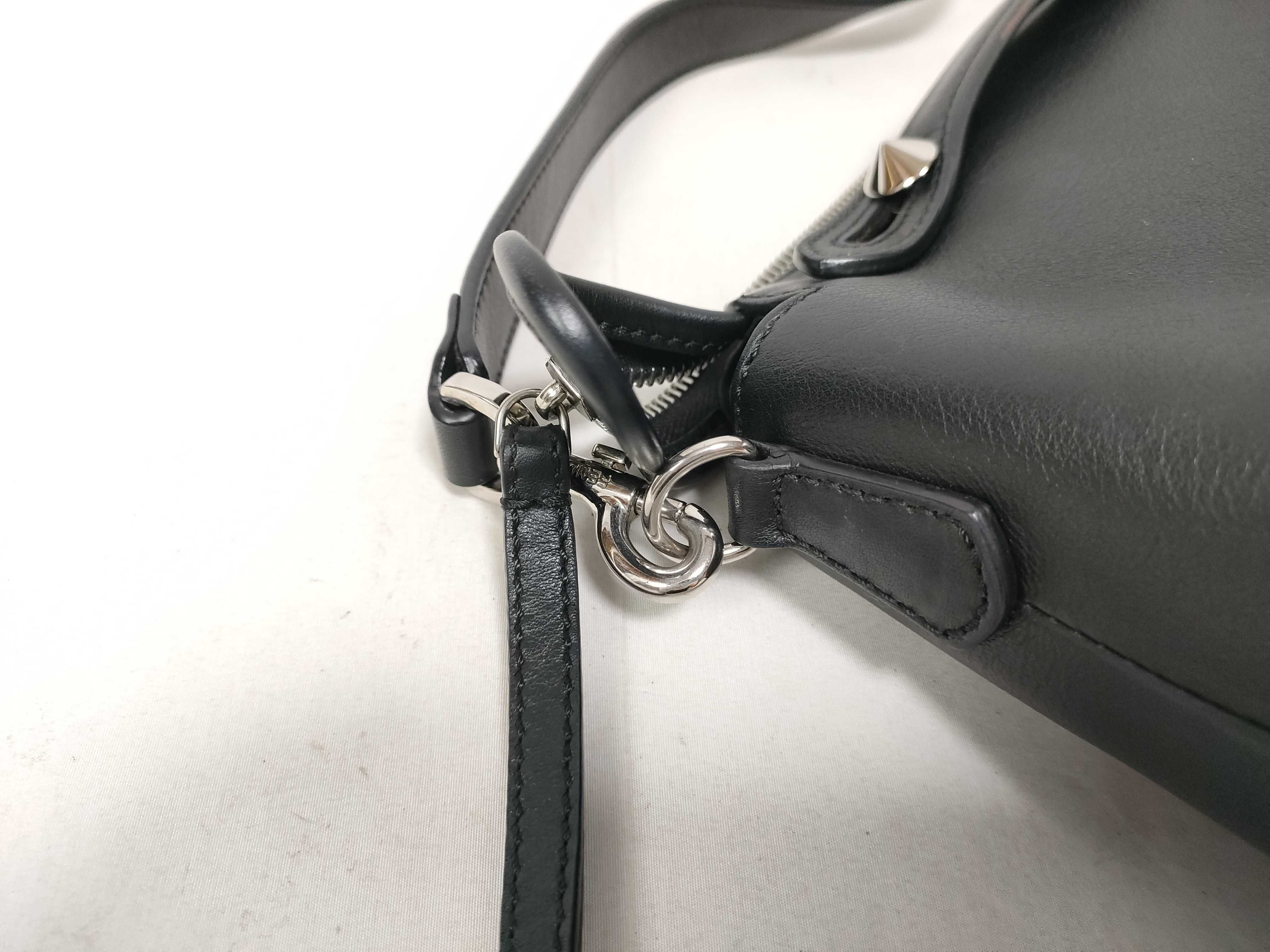 By The Way Medium Leather 2-Way Shoulder Bag, Black, 8BL146 (Handbag) — view 6