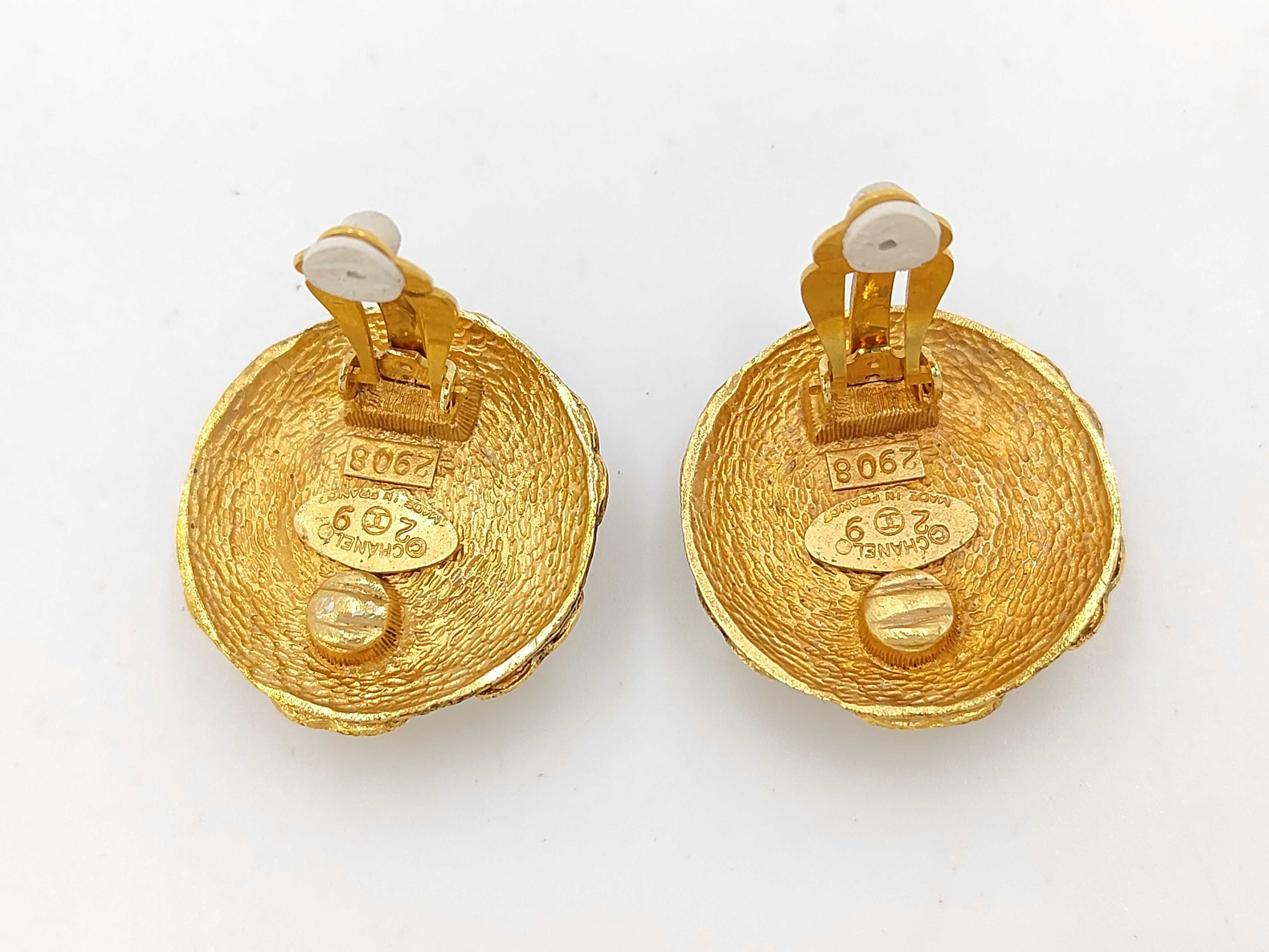 Coco Pearl Round Gold (YG) Earrings — view 2