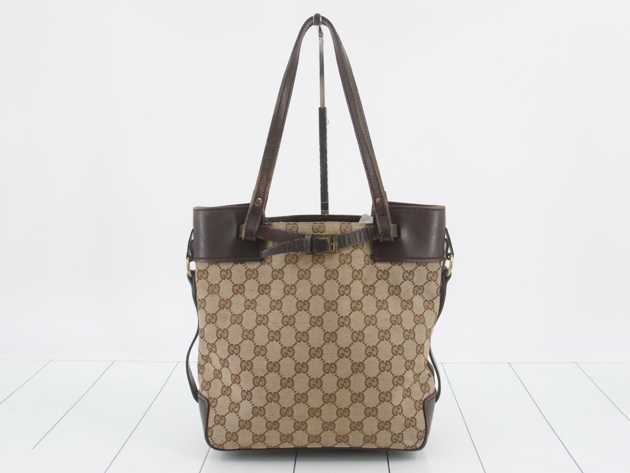 GG Canvas Handbag — view 2
