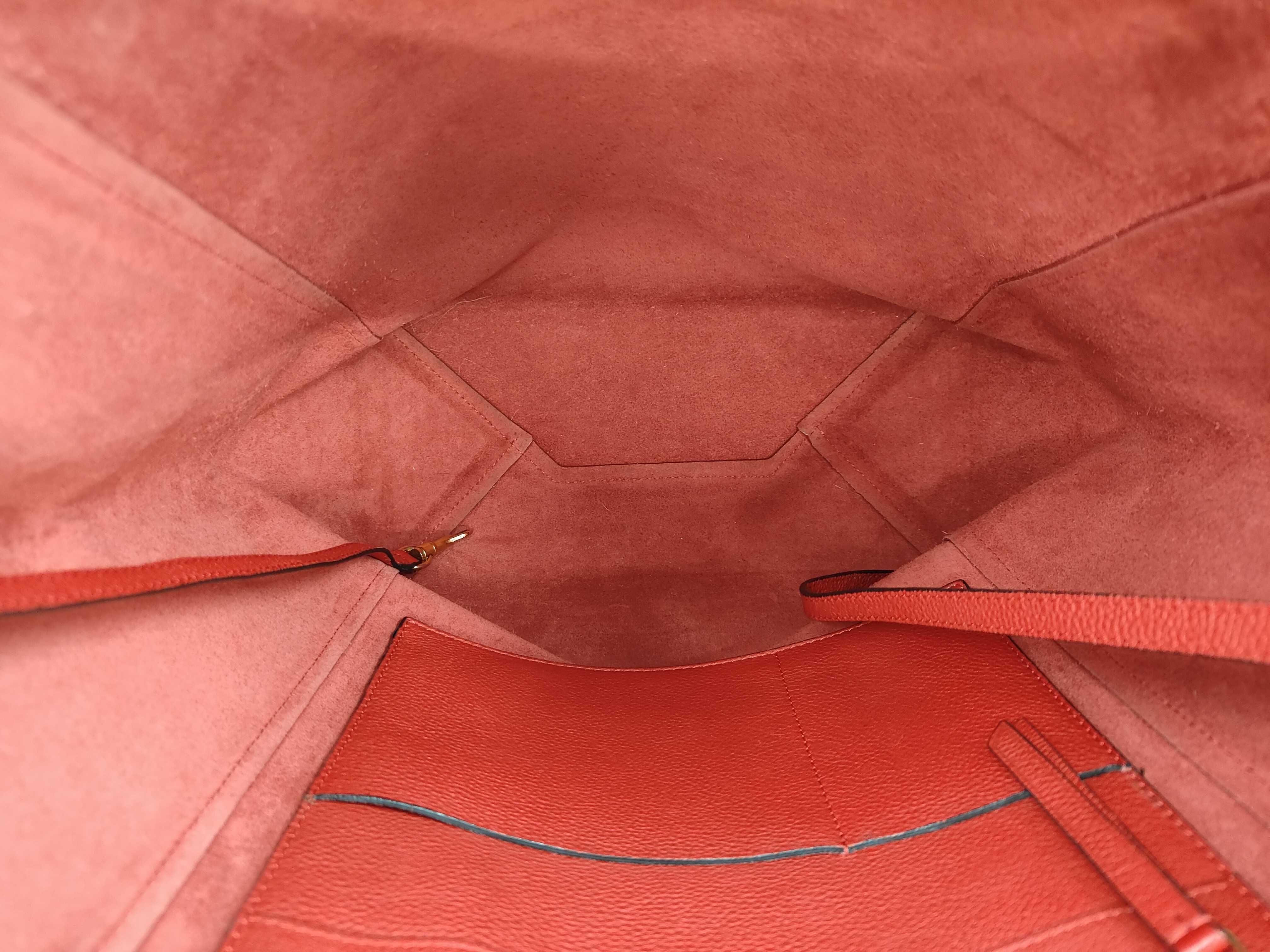 Leather Cabas Phantom Tote Bag — view 9