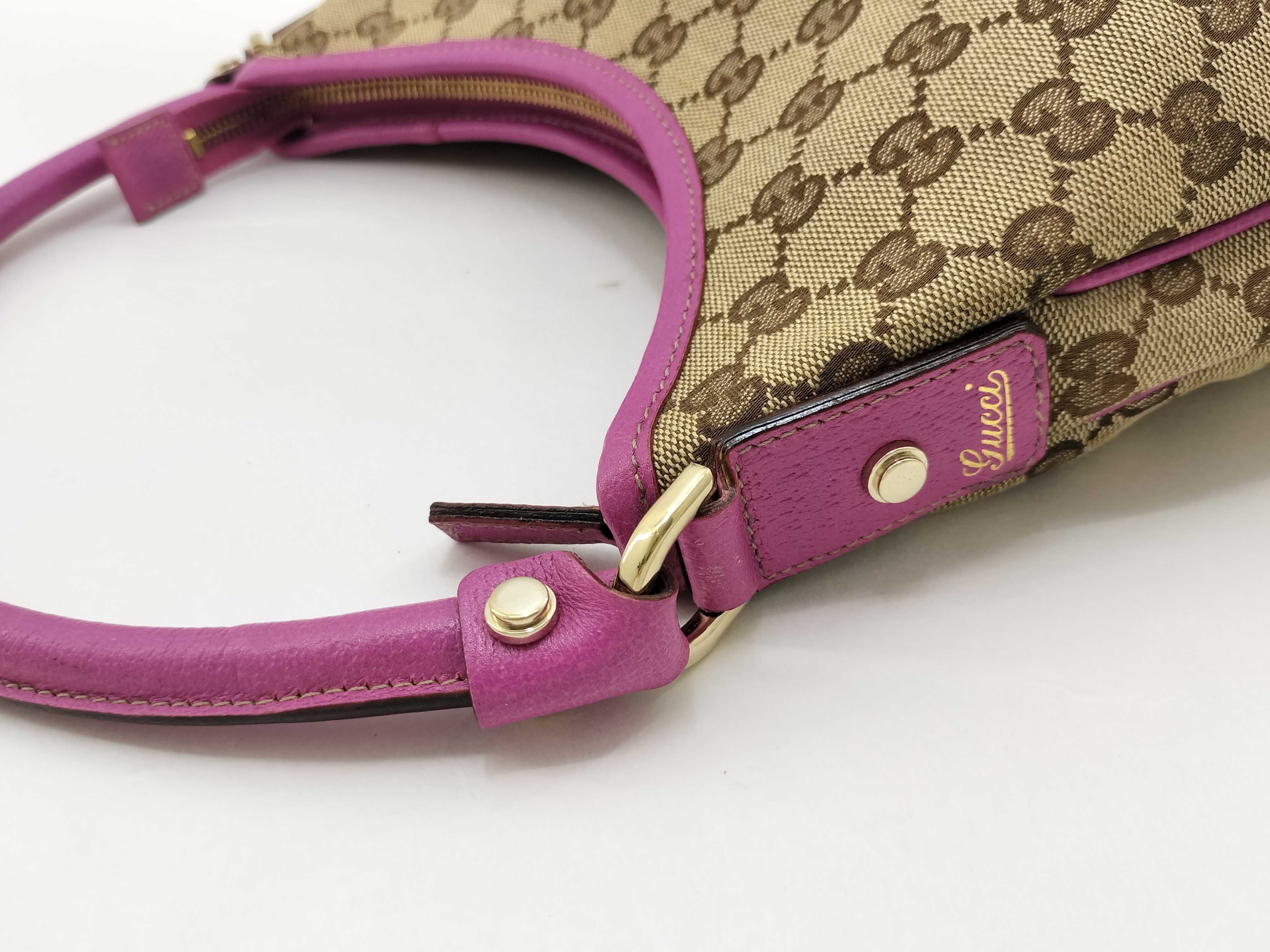 GG Canvas Gucci One-Shoulder Bag Abbey Shoulder Bag — view 5