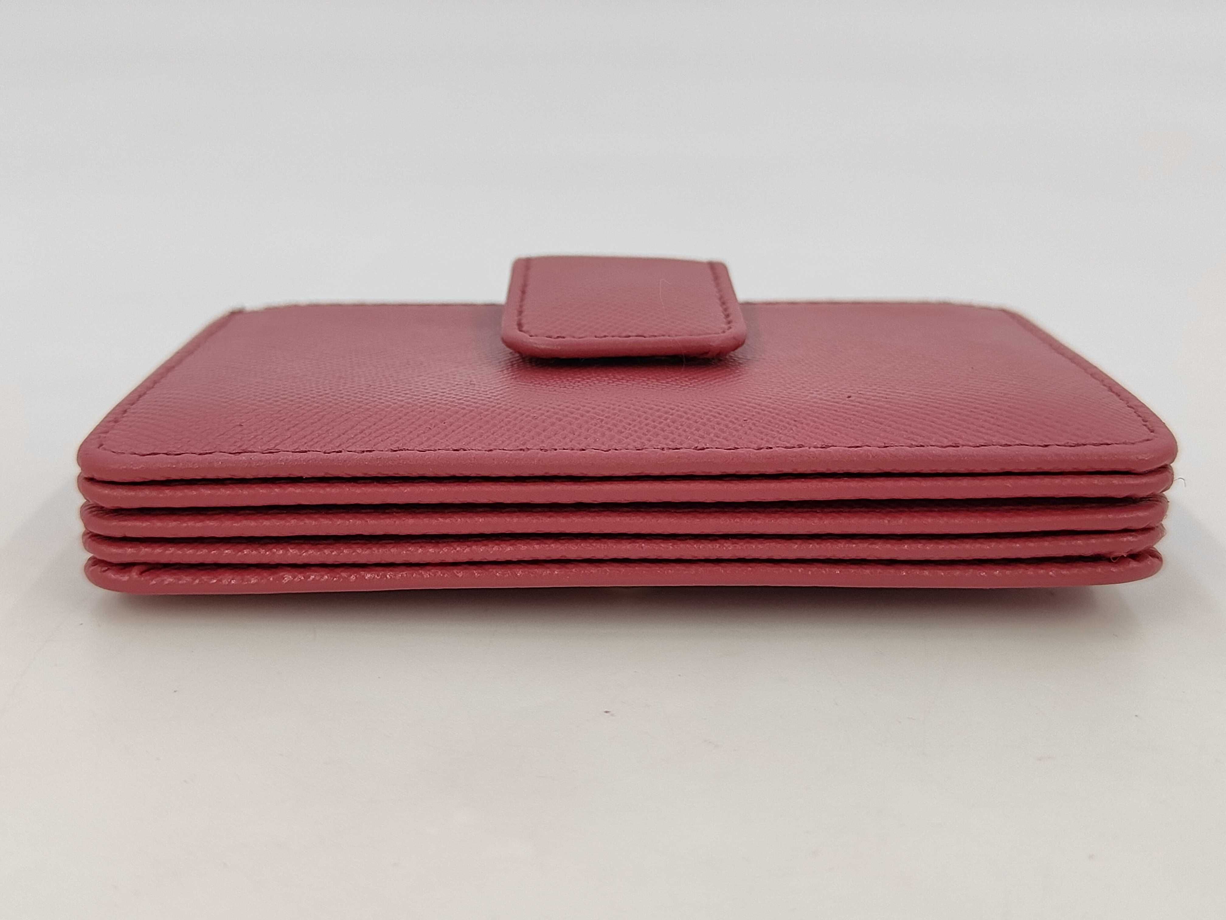 Saffiano Triangle Logo Accordion Snap Card Wallet — view 4