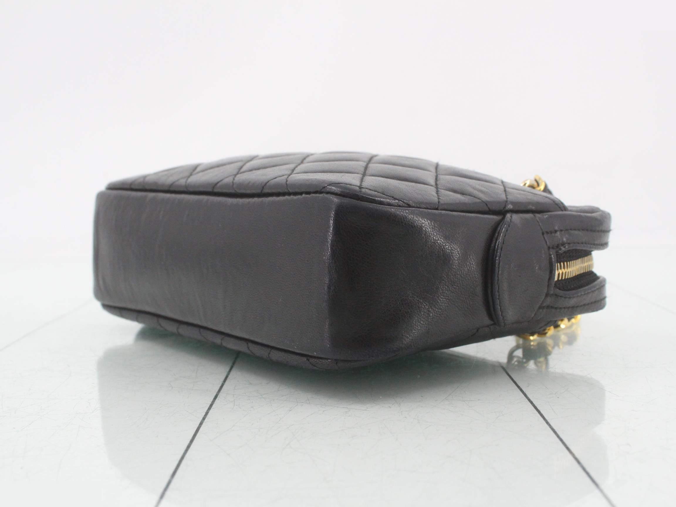 Lambskin chain shoulder bag, unit #1 — view 6