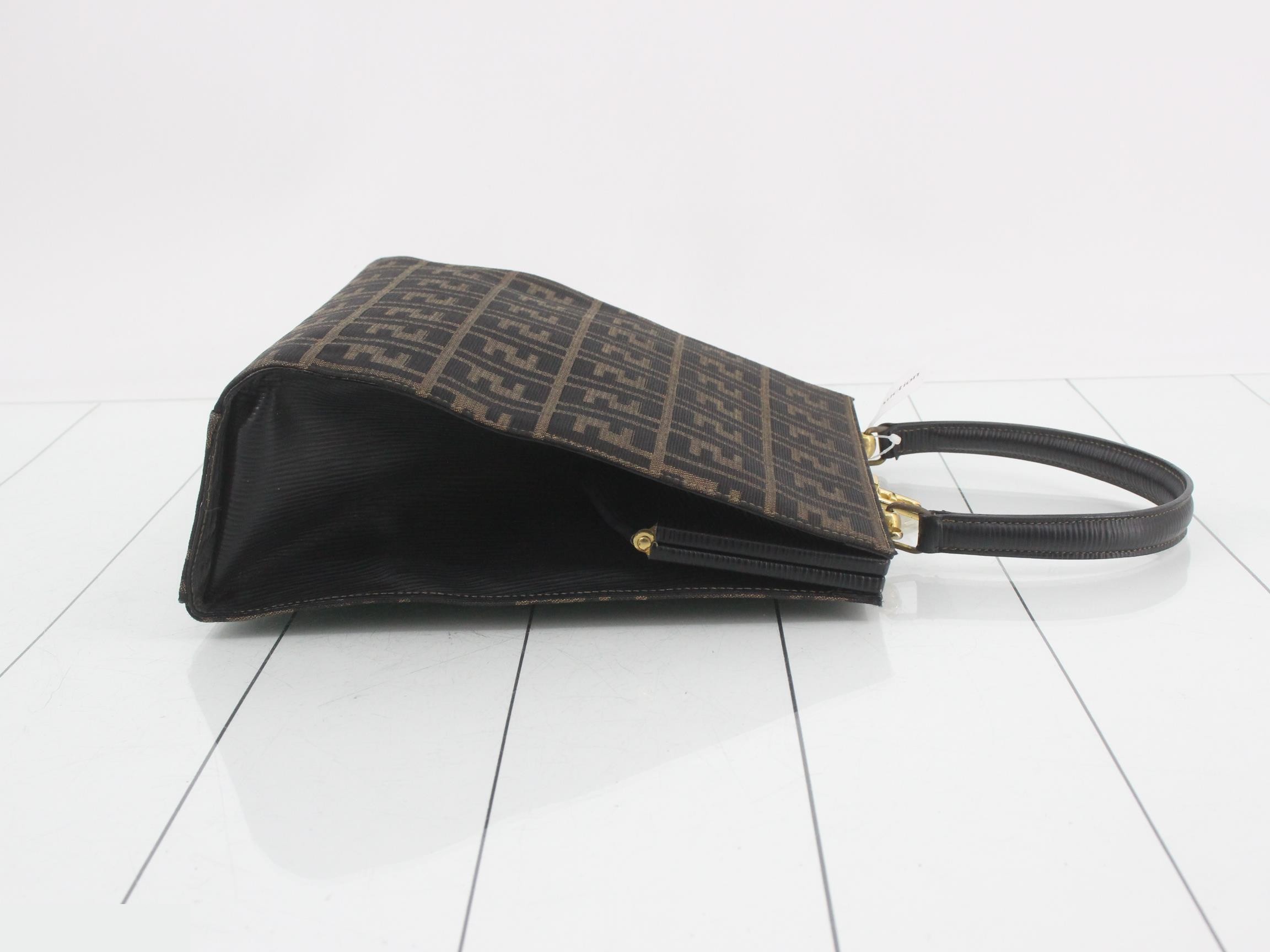 Zucca coin purse shoulder bag — view 3