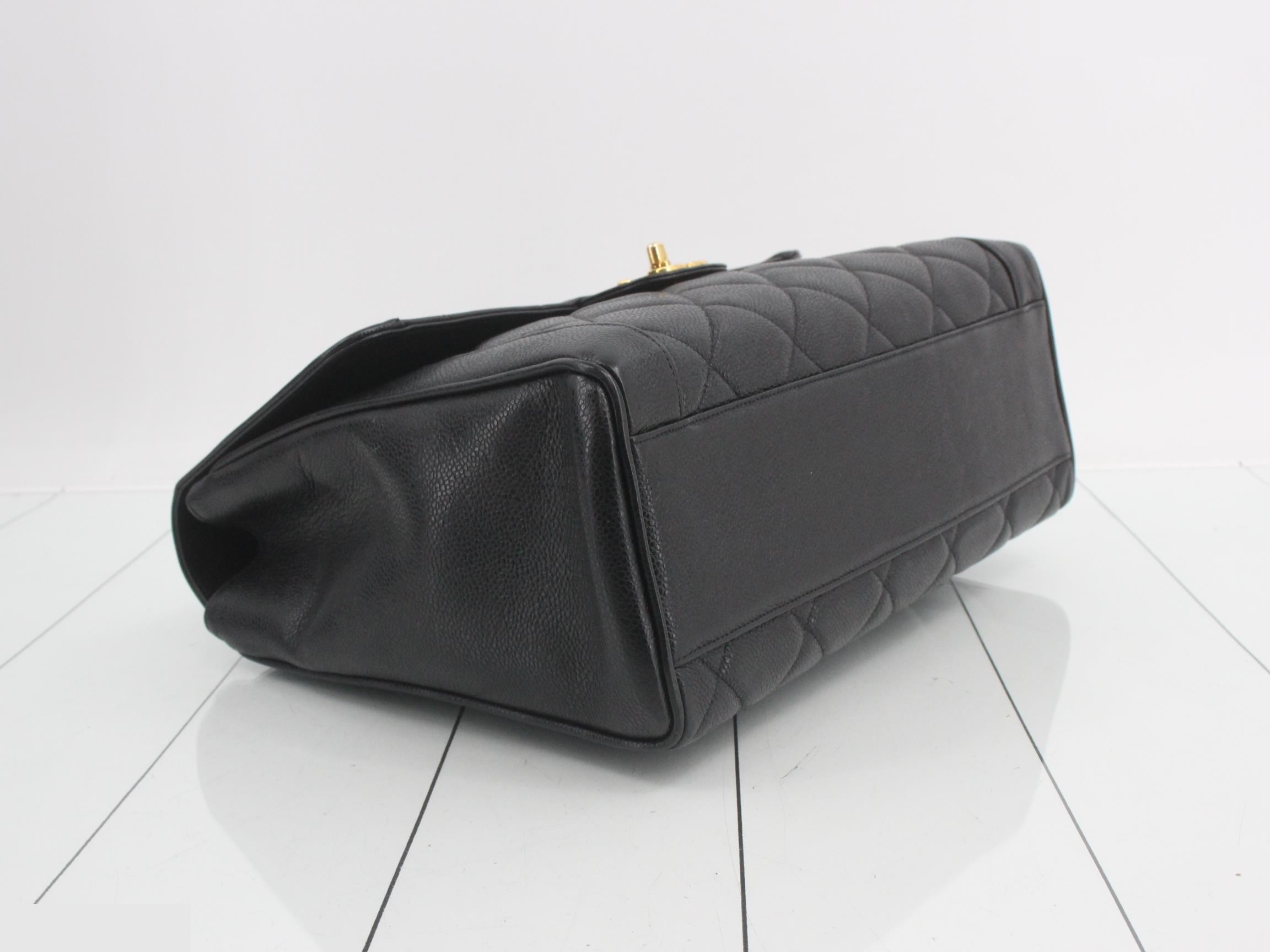 Matelassé caviar leather handbag — view 5