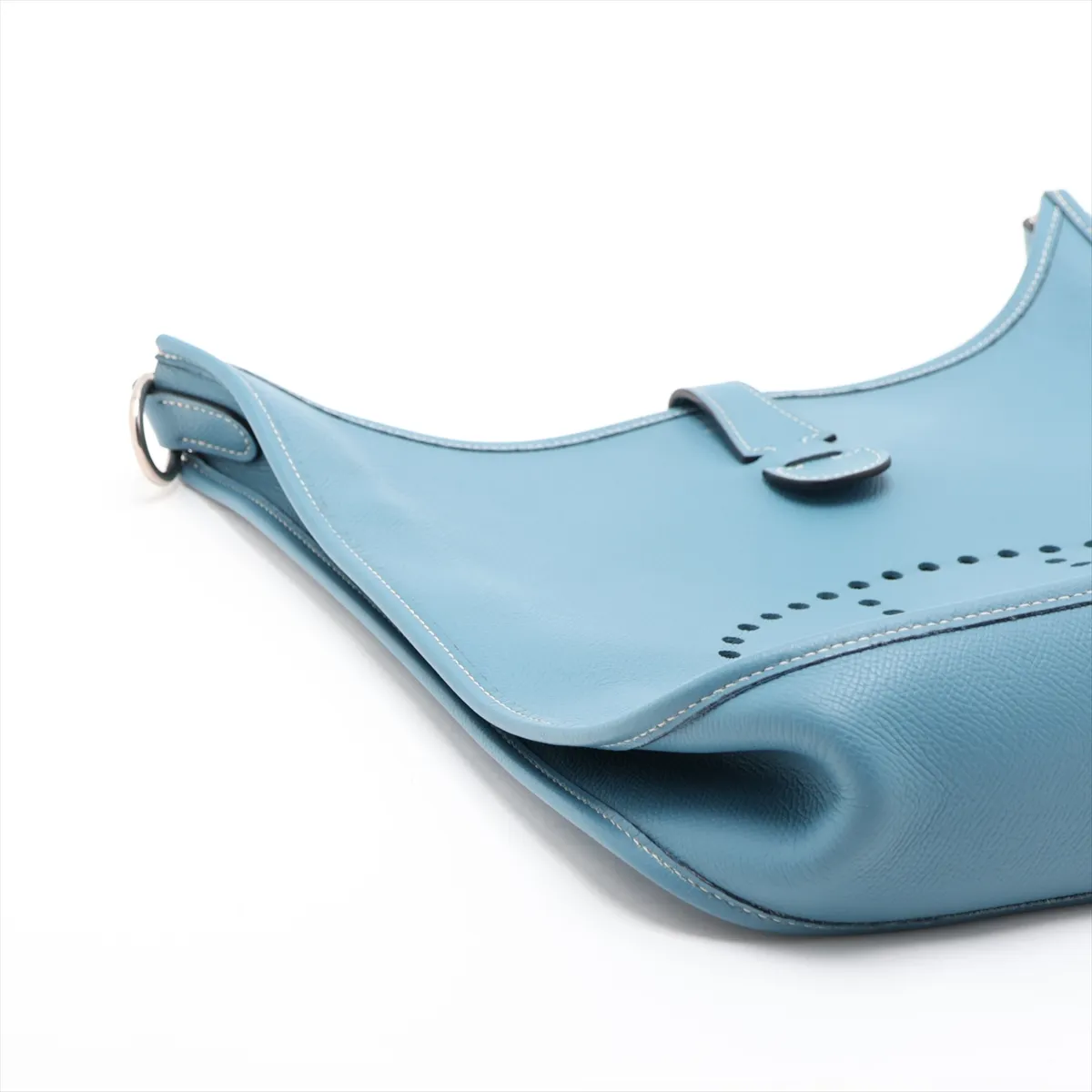 Evelyne 1 29 PM, Veau Epsom leather, Blue Jean color, silver hardware, faint engraving. — view 4