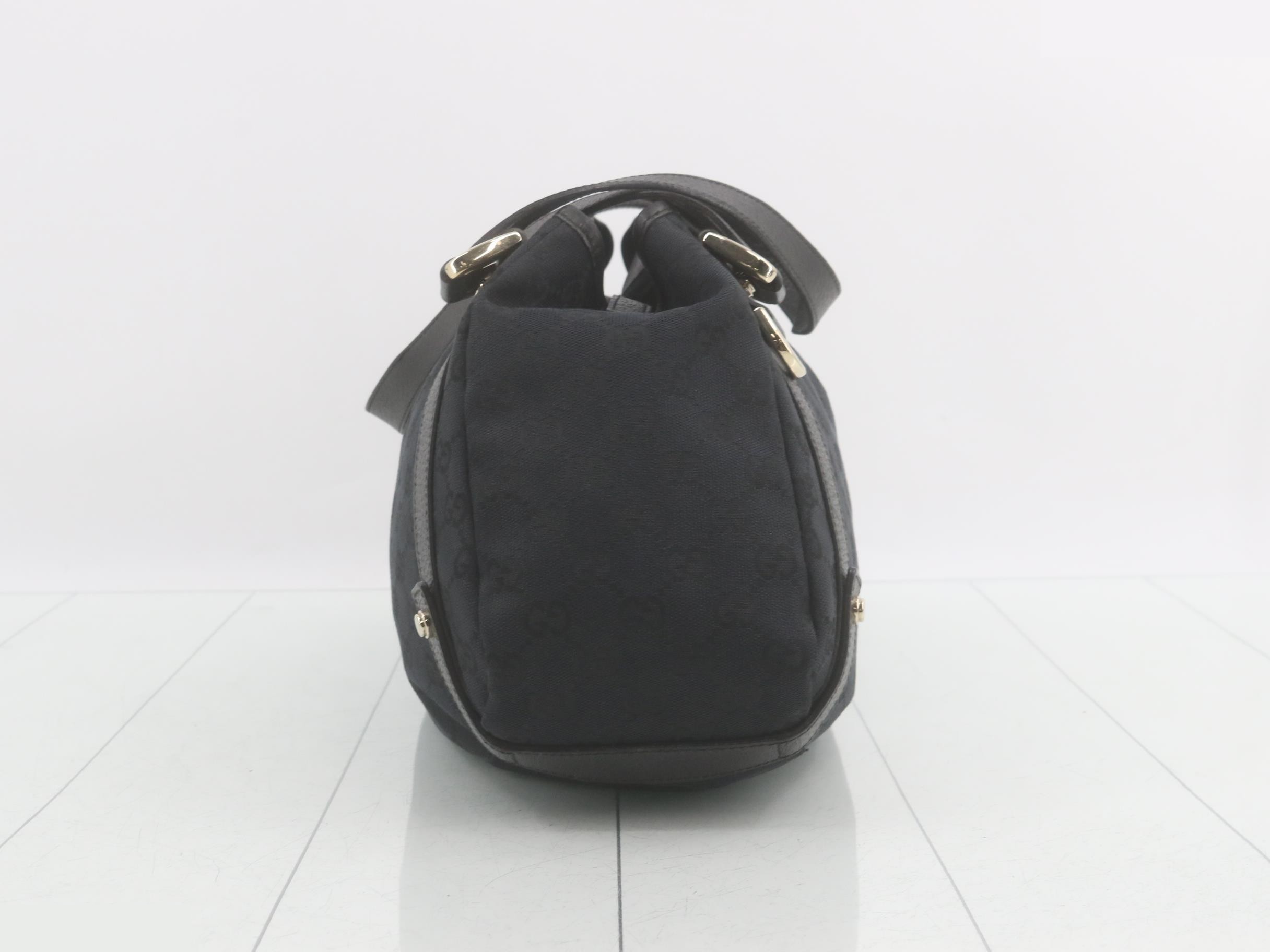 GG Canvas Abby Shoulder Bag — view 4