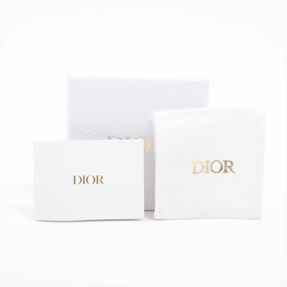 Petit CD Brooch GP x Rhinestone x Fake Pearl Gold — view 5