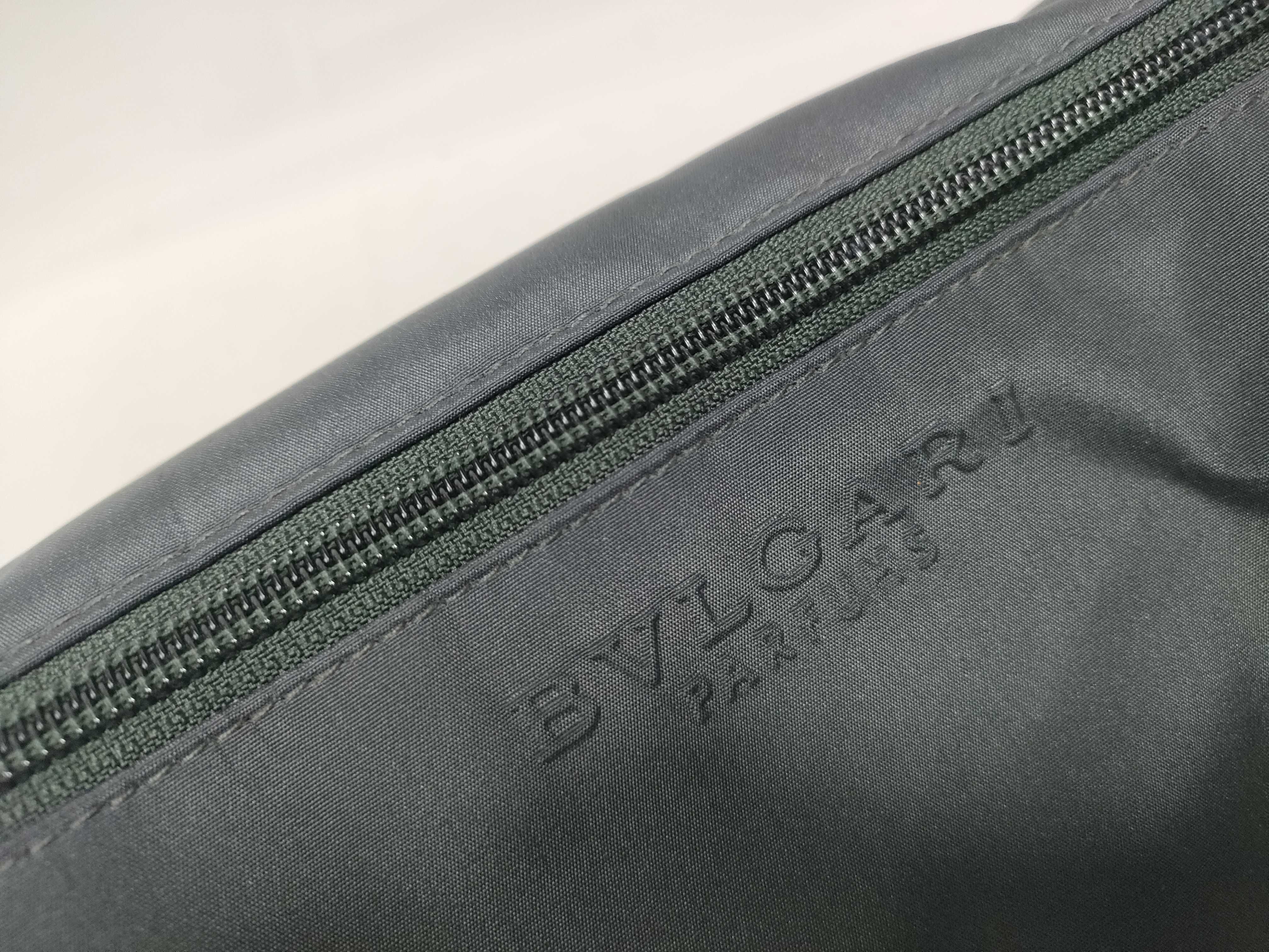 Perfume Nylon Pouch — view 9