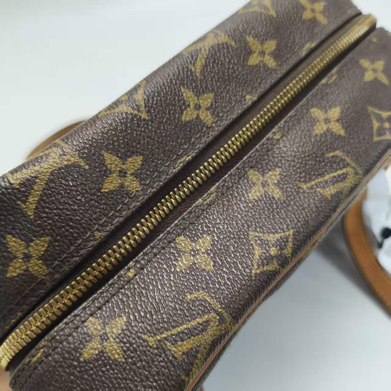 【*Shipped from: China*】LOUIS VUITTON Cite PU Handbag — view 12