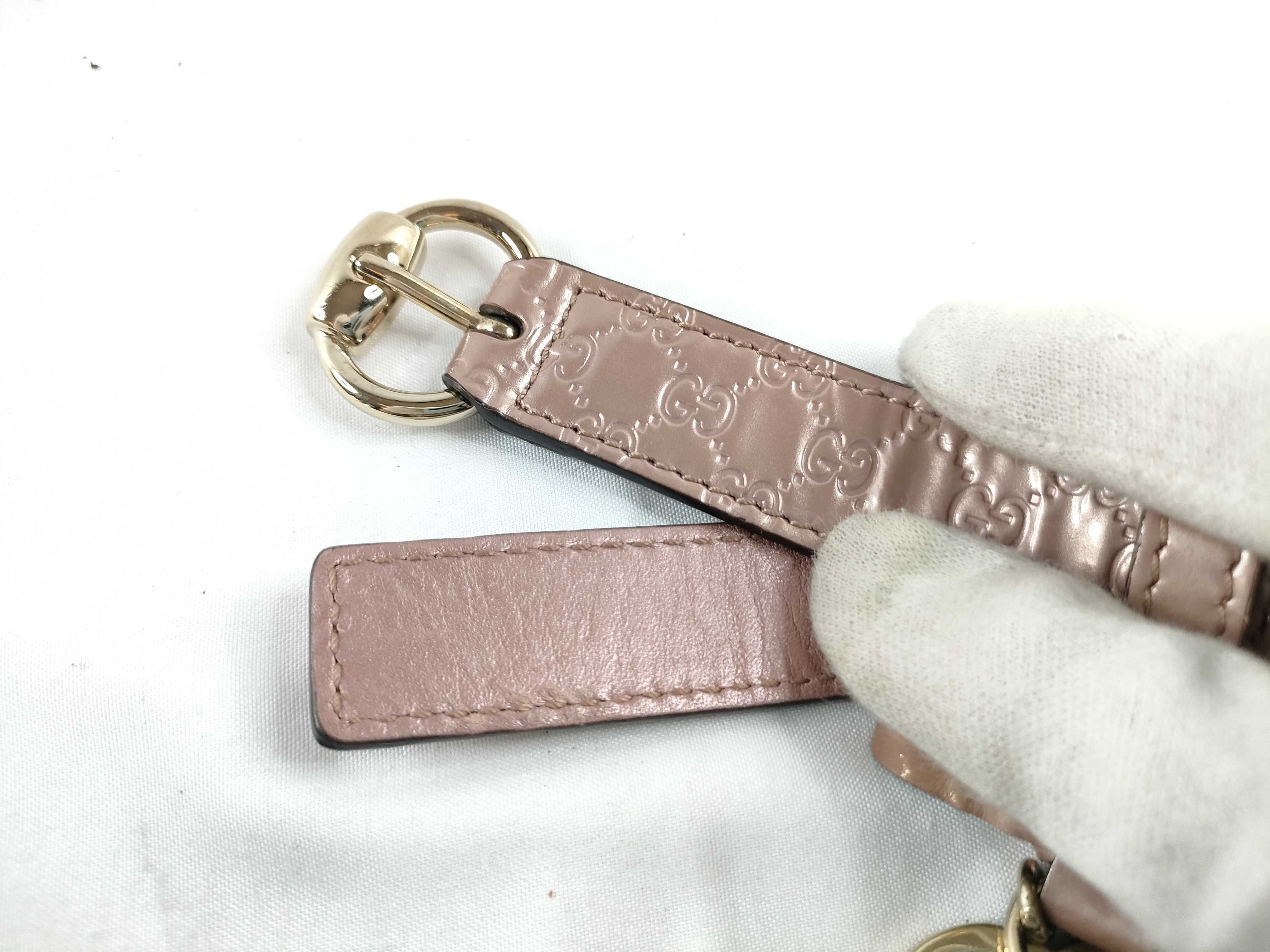 Guccissima Leather Pet Collar Necklace, Heart Design, Pink, Other Accessories — view 9