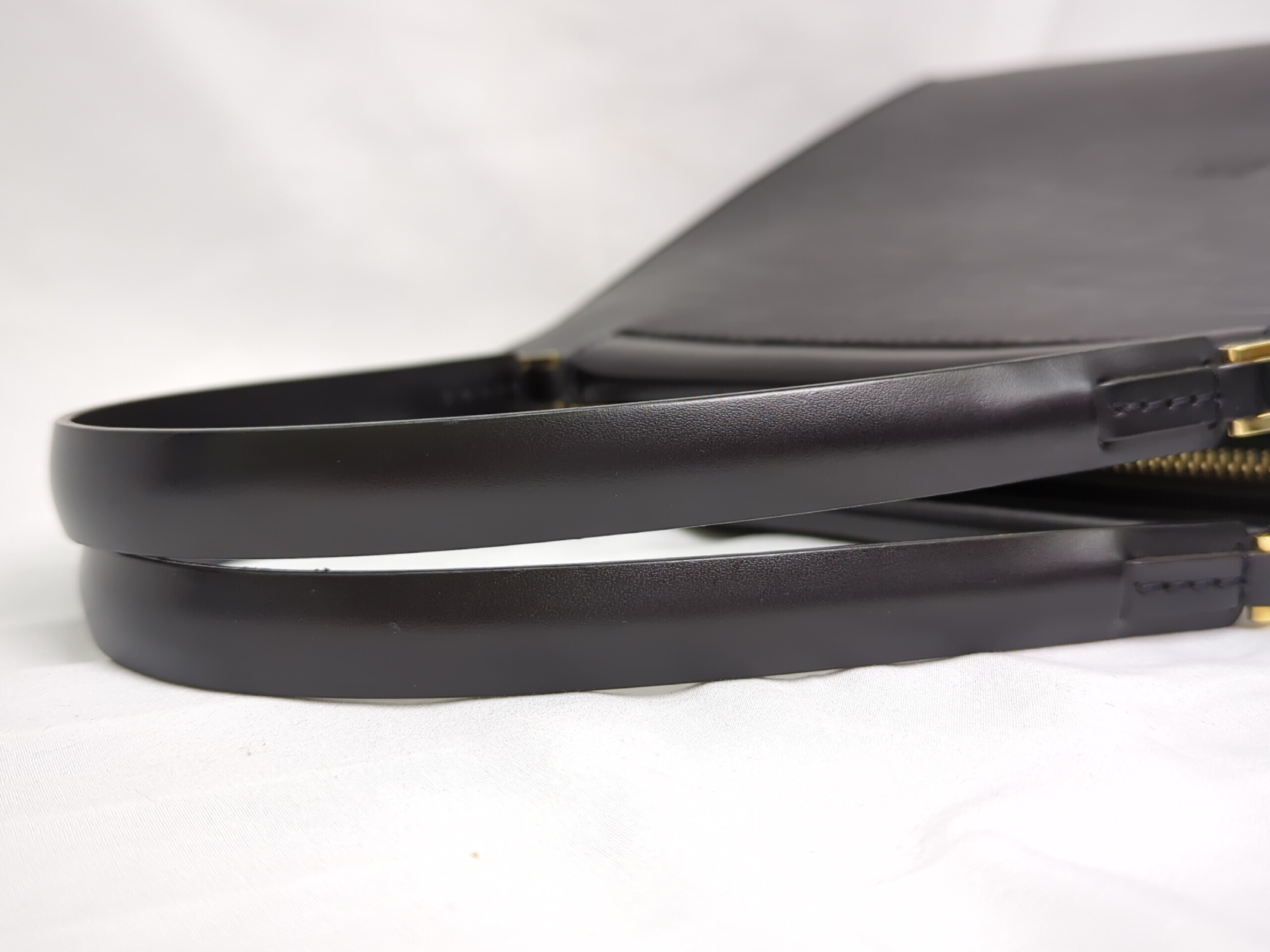 M52012 Epi Figari PM Handbag — view 7