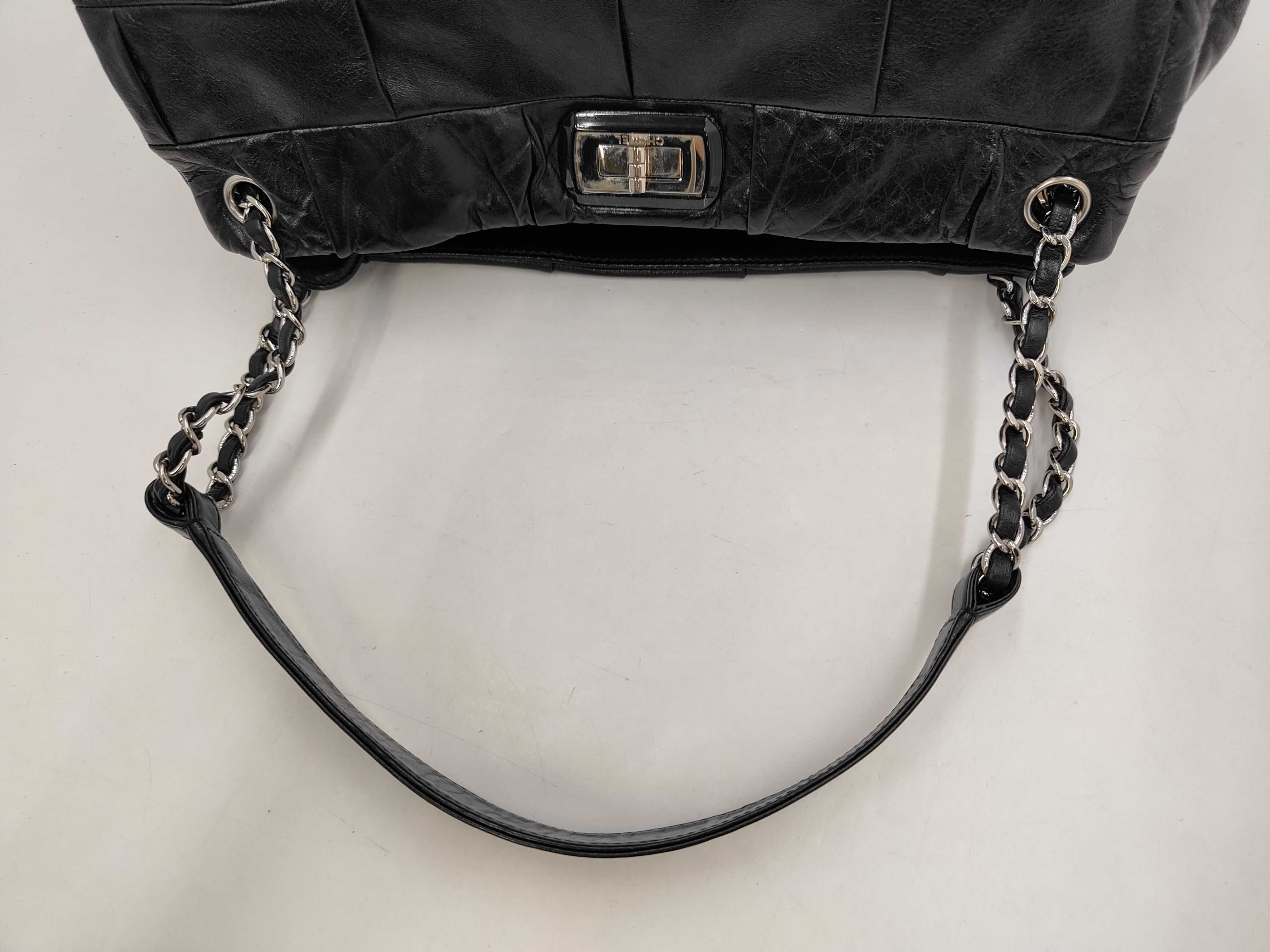 2.55 Shoulder Bag with Serial Number 14057532 — view 5