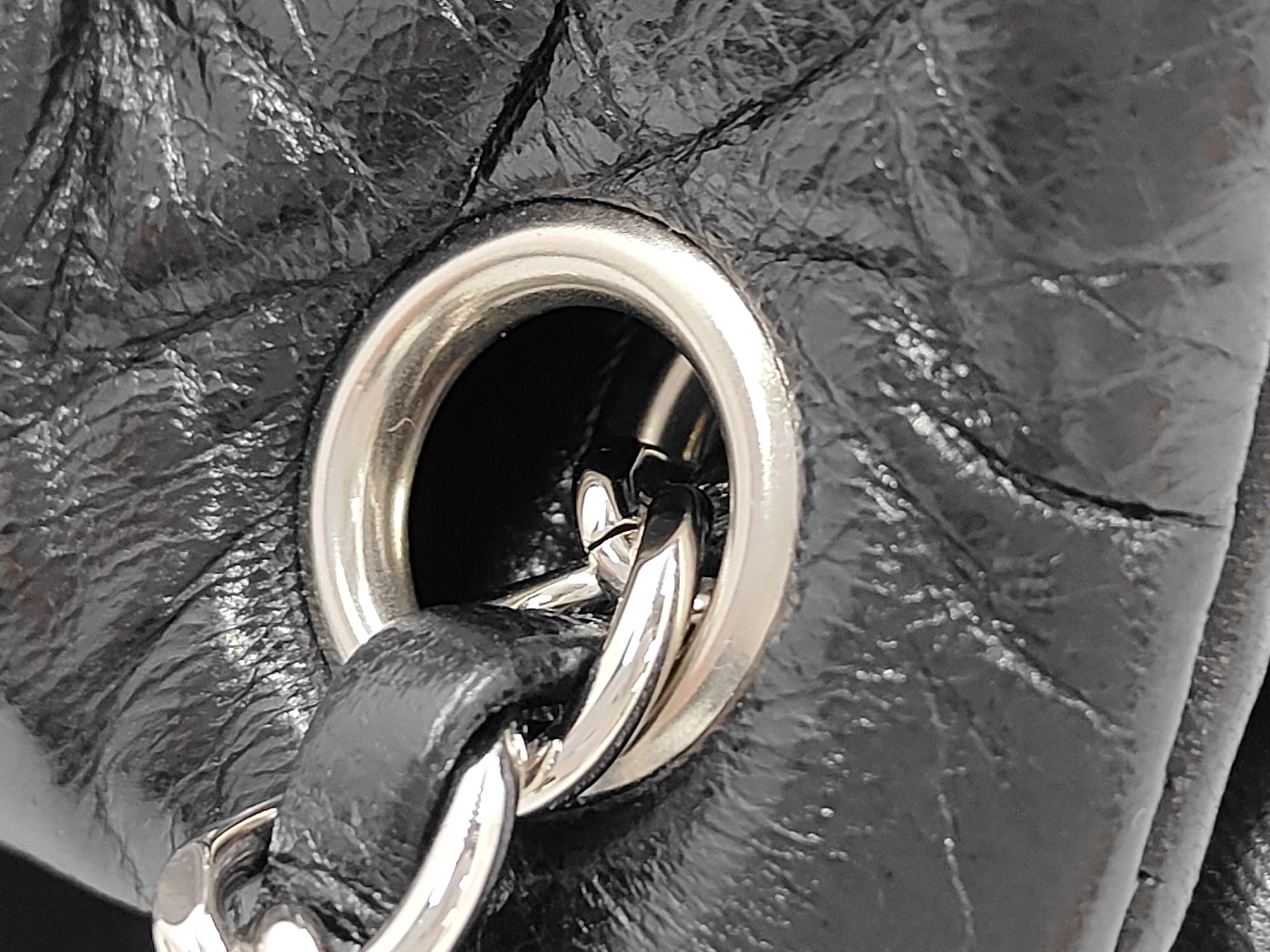 2.55 Shoulder Bag with Serial Number 14057532 — view 6
