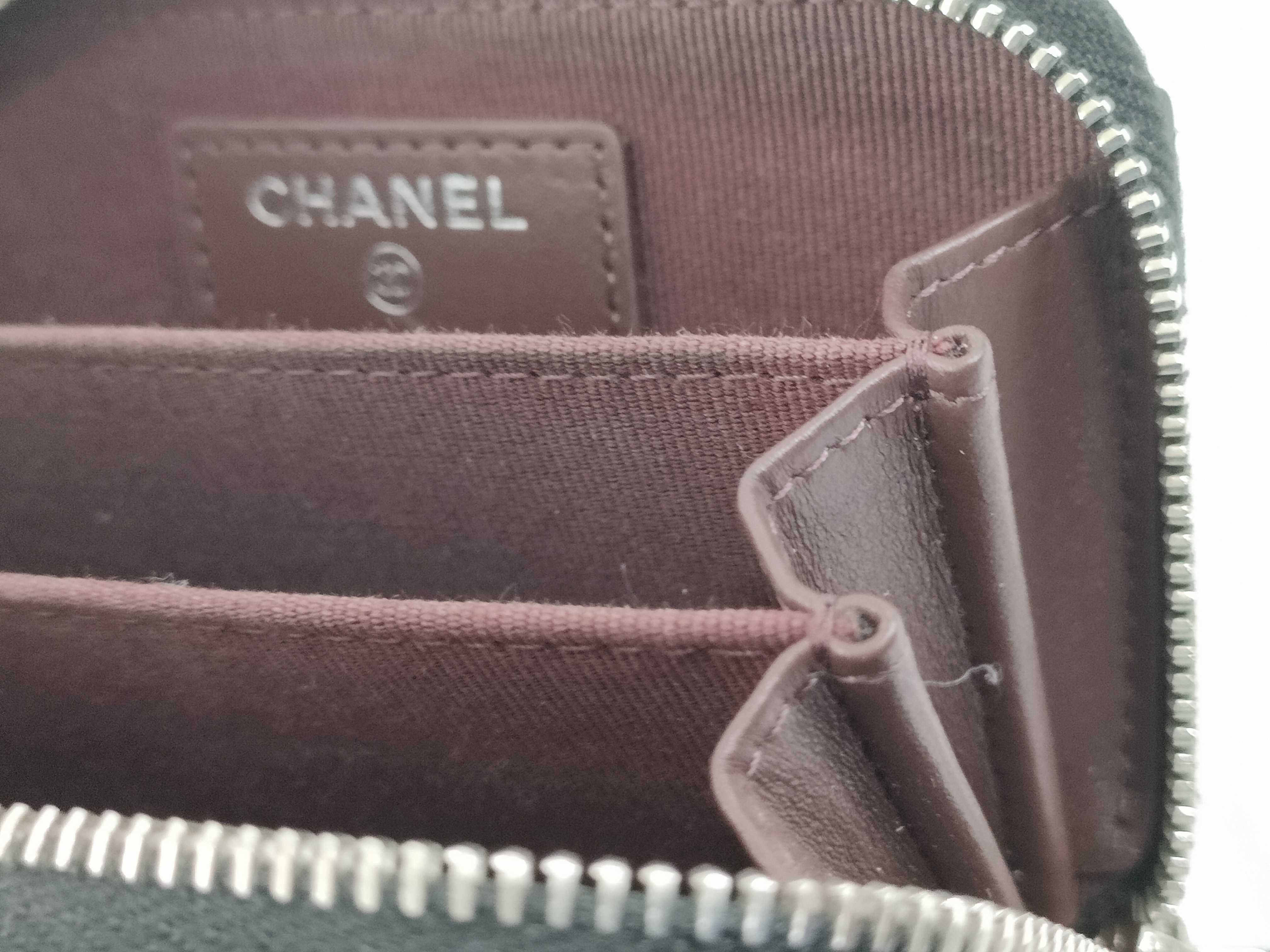 caviar skin card case — view 12