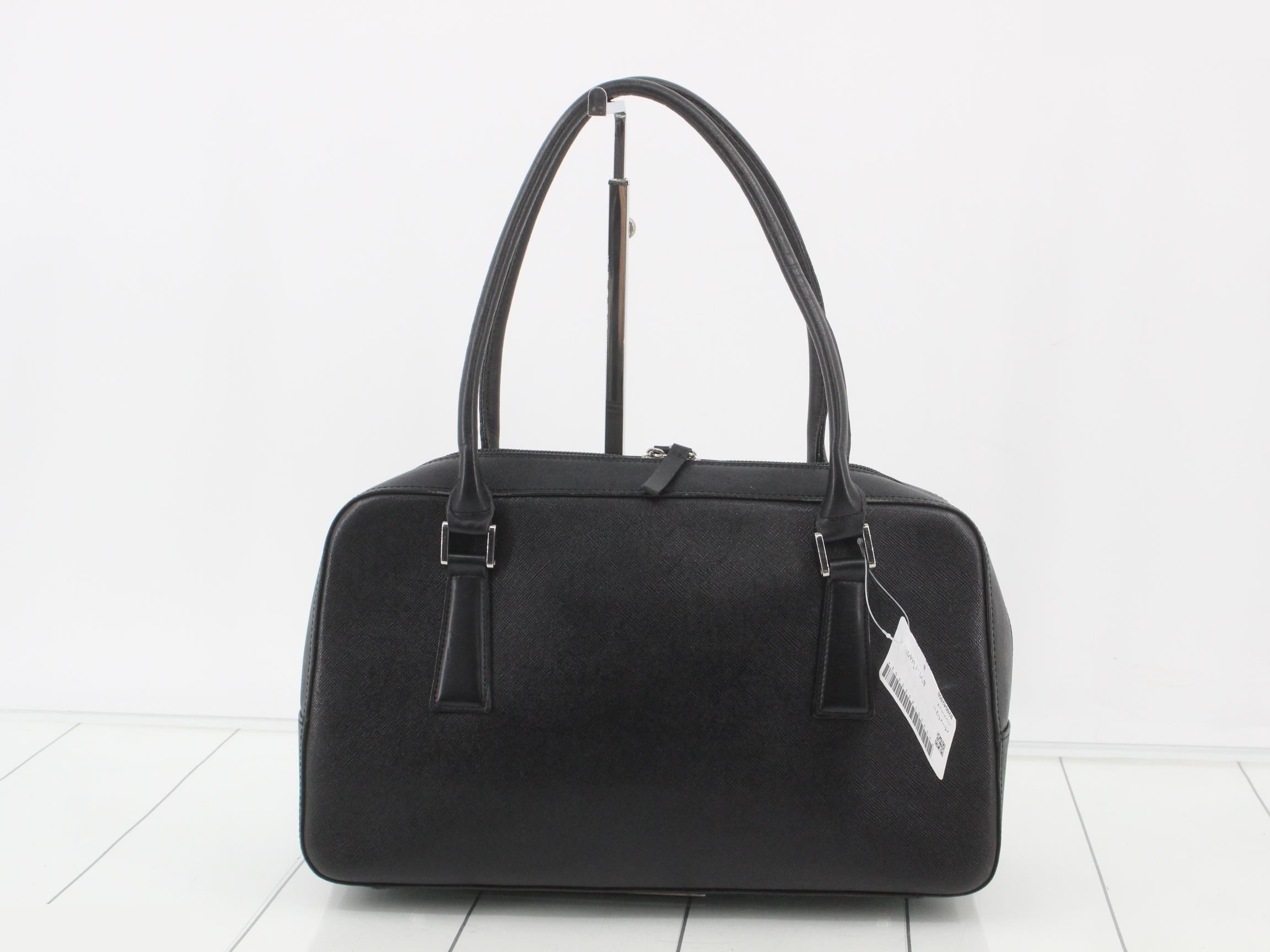 handbag — view 2