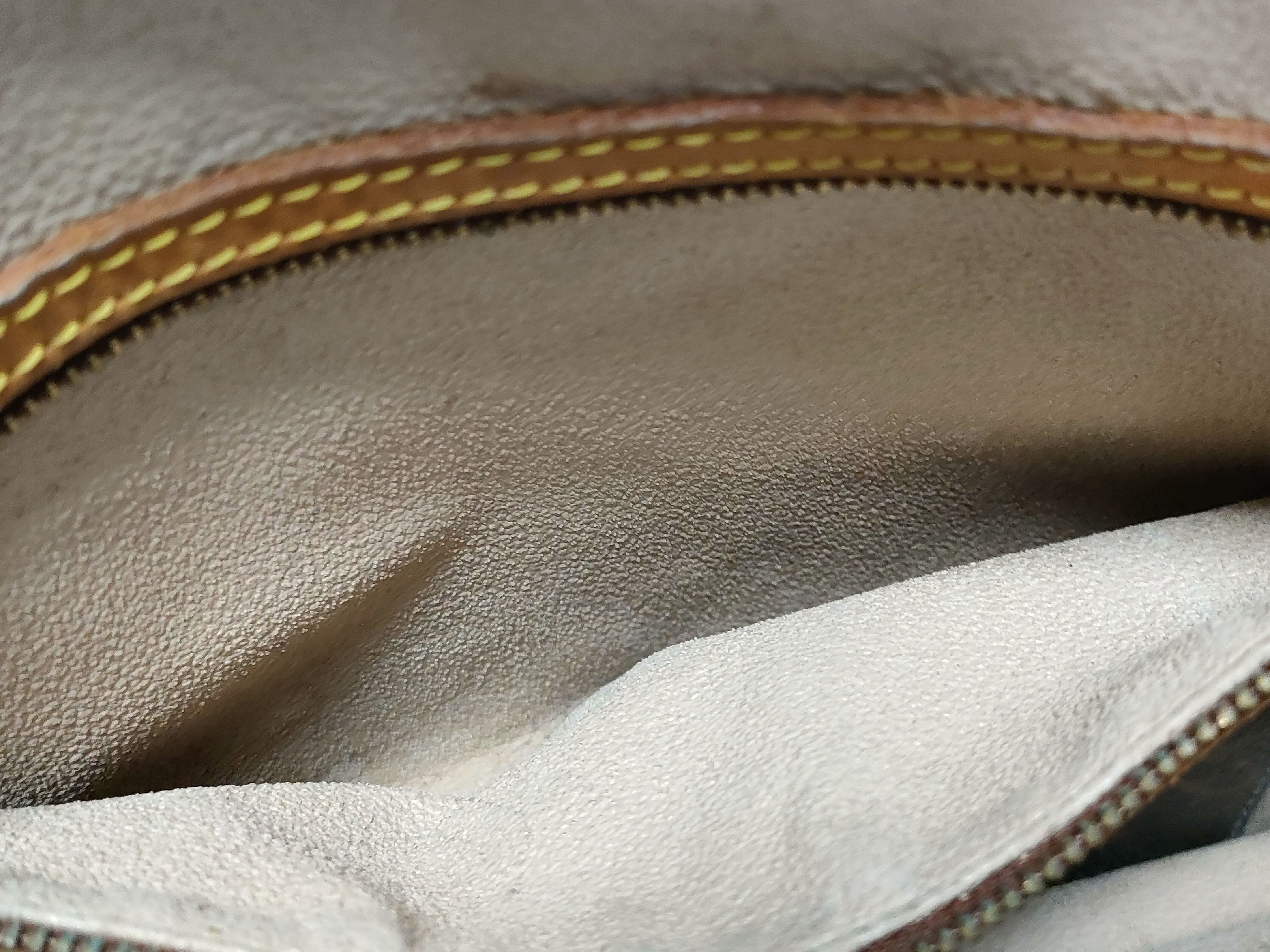 Monogram Bucket GM M42236 Tote Bag — view 13