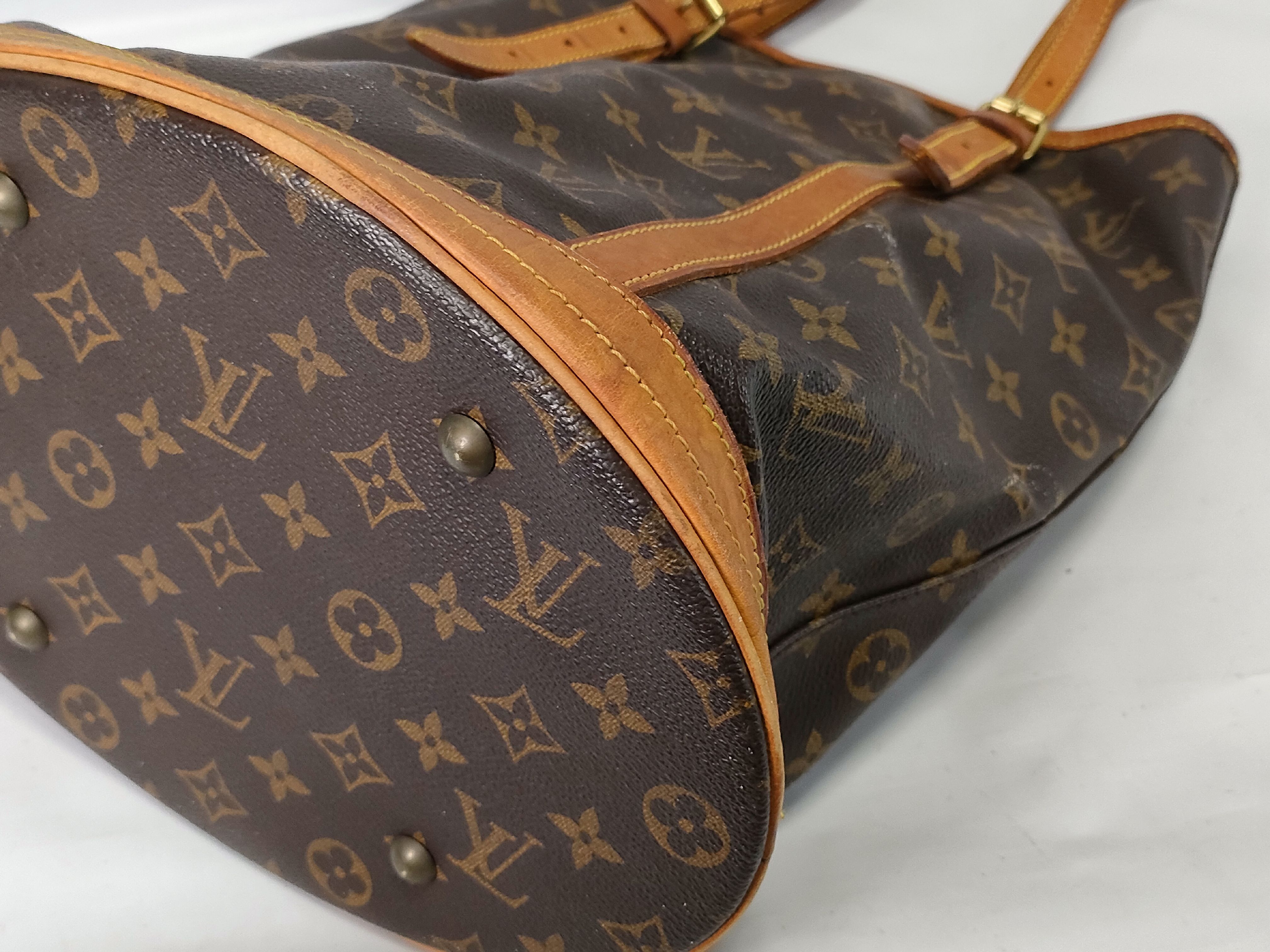 Monogram Bucket GM M42236 Tote Bag — view 6