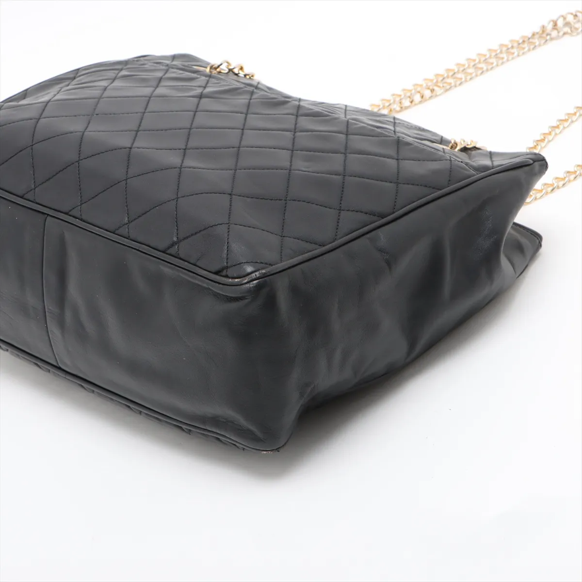 Matelasse Leather Chain Tote Bag Black Gold Hardware 0284365 Series 0 No Strap Leather — view 3